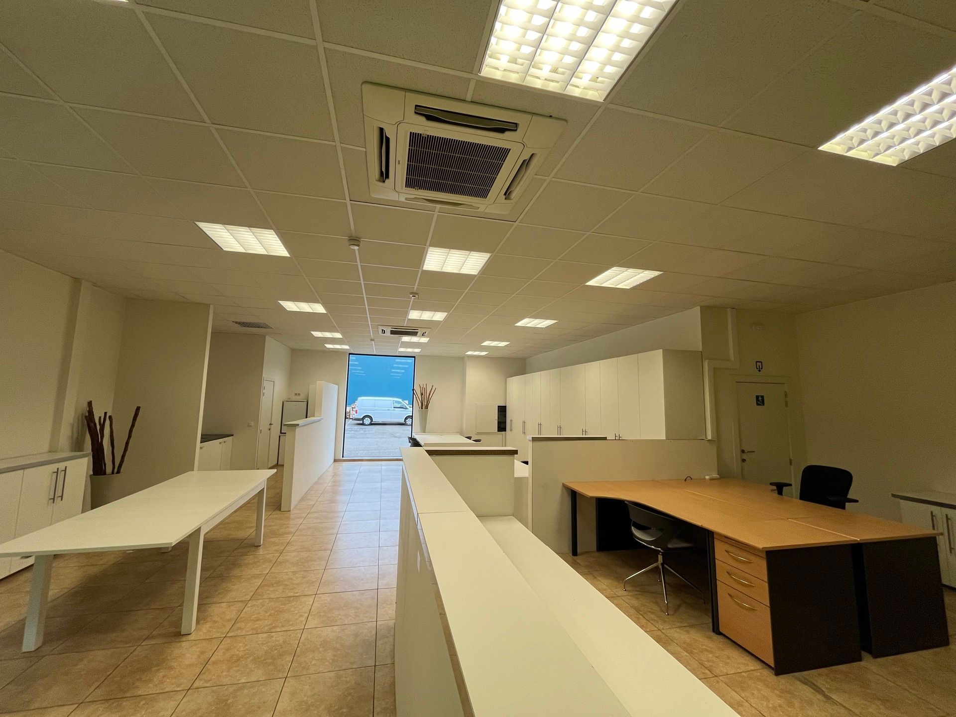 Te huur : instapklare kantoorruimte 110m² met i.c.m. 30 m² inpandige opslag  foto 5