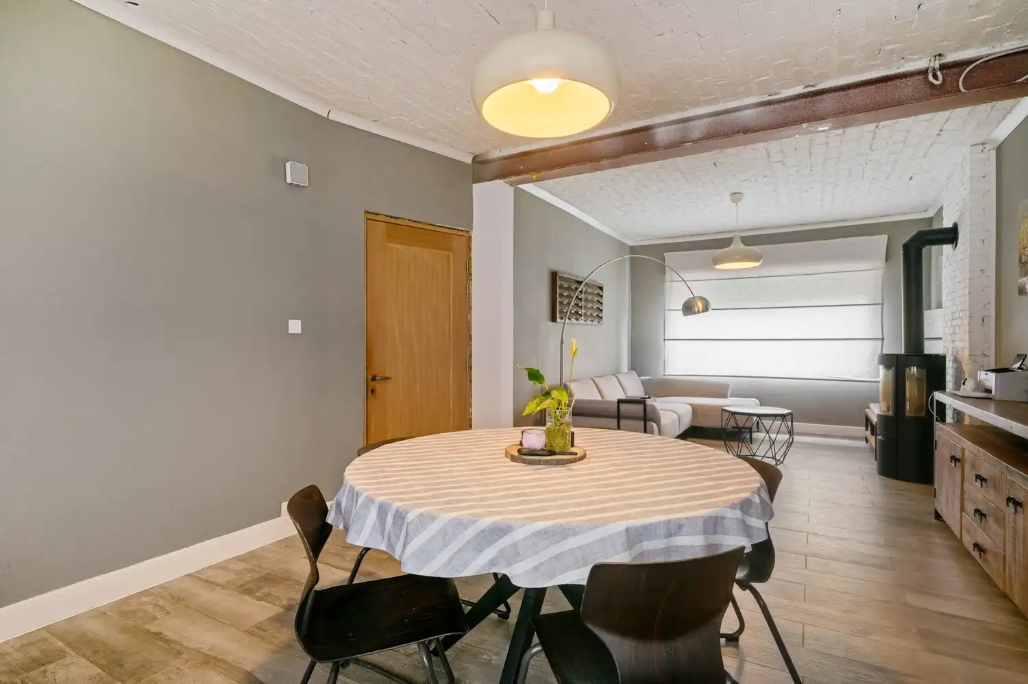Woning met 2 slpkrs op een ruim perceel te Beerzel foto 3