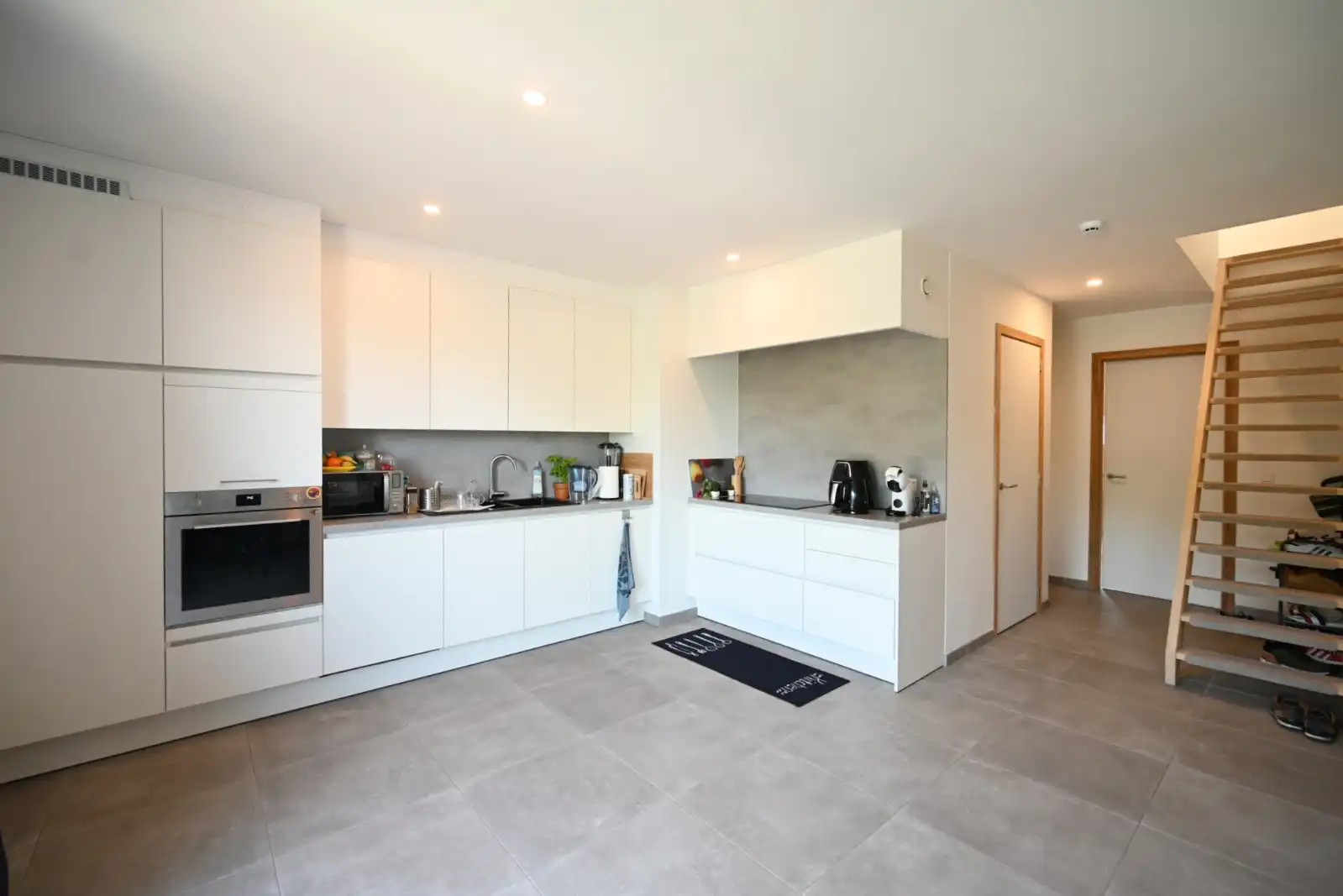Mooi afgewerkt appartement in Ardooie! foto 3