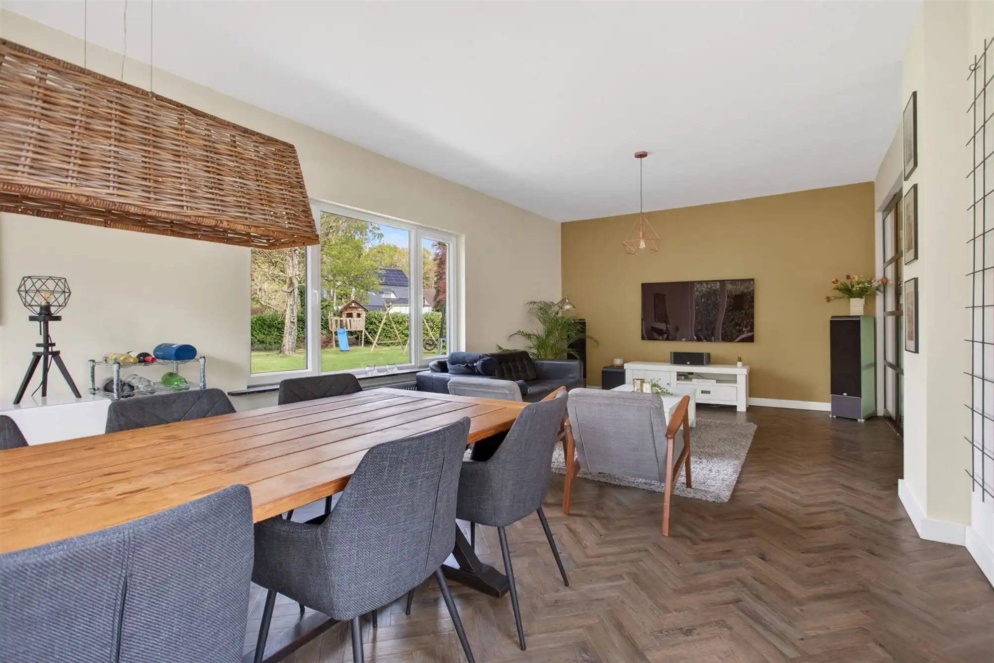 Ruime villa met zuidgerichte tuin en maximale privacy foto 10