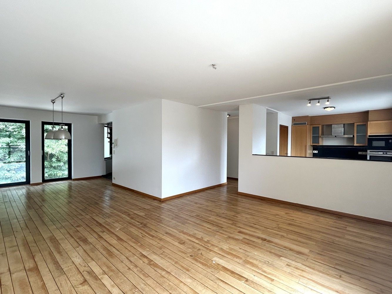 Zeer ruim duplex appartement met panoramisch uitzicht foto 5