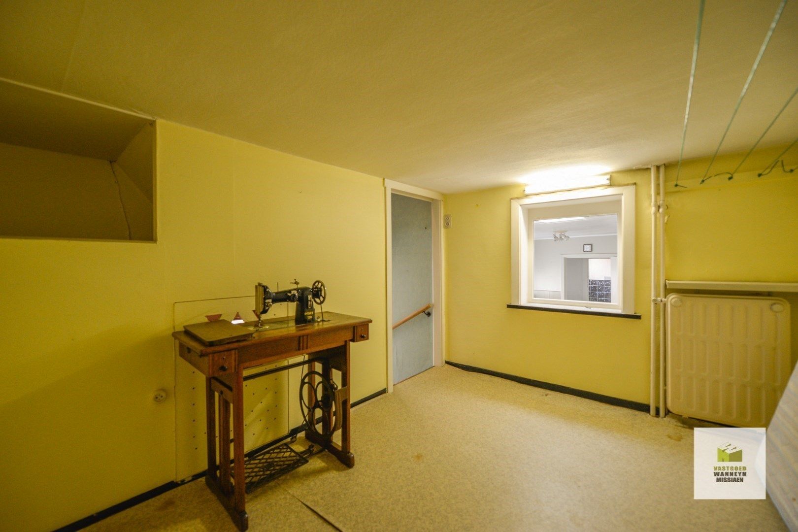 Te renoveren woning op rustige ligging met garage, tuin en 3 slaapkamers foto 8