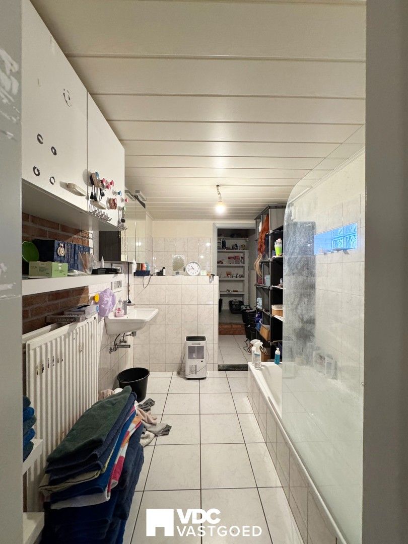 Te renoveren woning met 2 slaapkamers – interessante investering foto 6