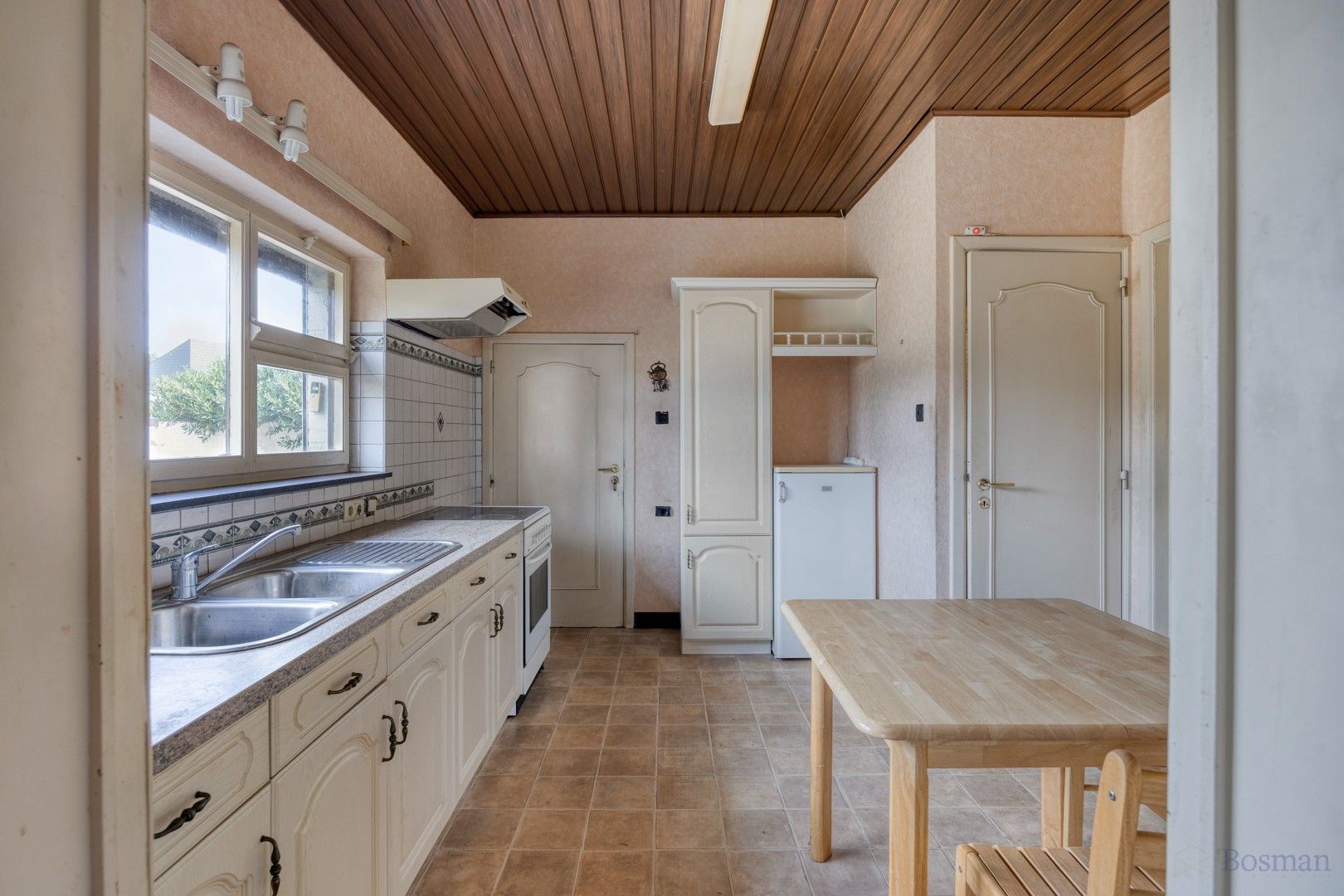 Te renoveren open bebouwing te koop in Hulst (Tessenderlo) foto 8