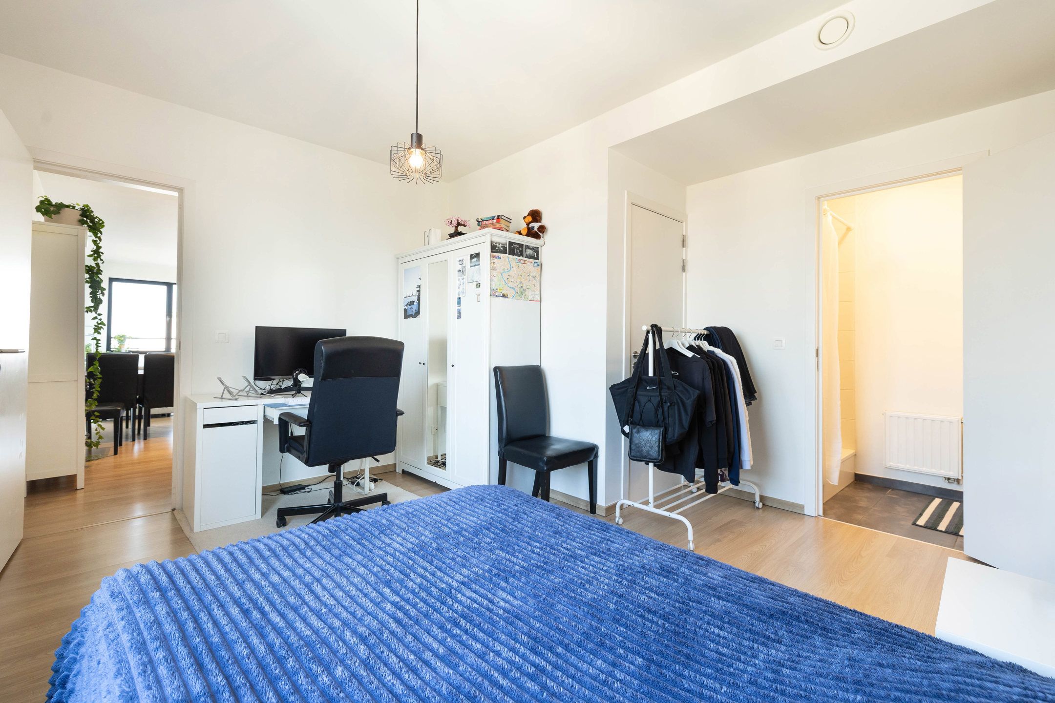 NATO - Appartement met 2 slaapkamers  + P foto 17