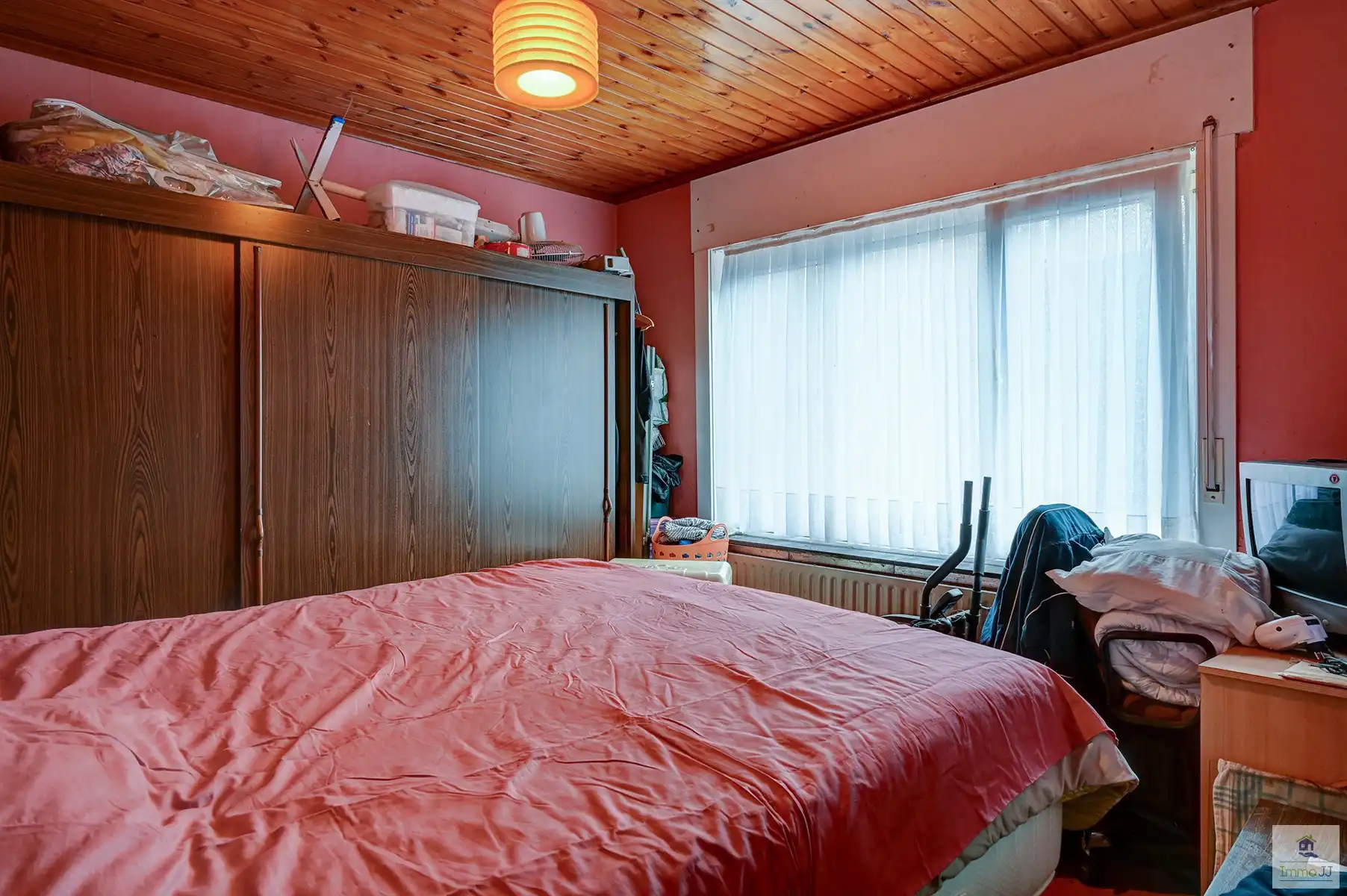 Te renoveren tweegezinswoning foto 19