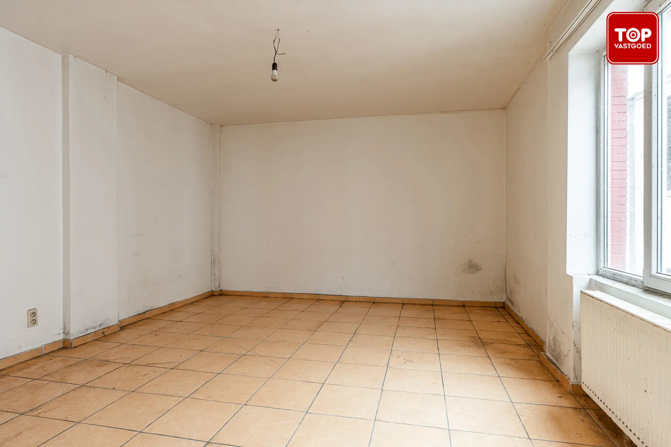Te renoveren appartement met privé-ingang en tal van mogelijkheden. foto 6