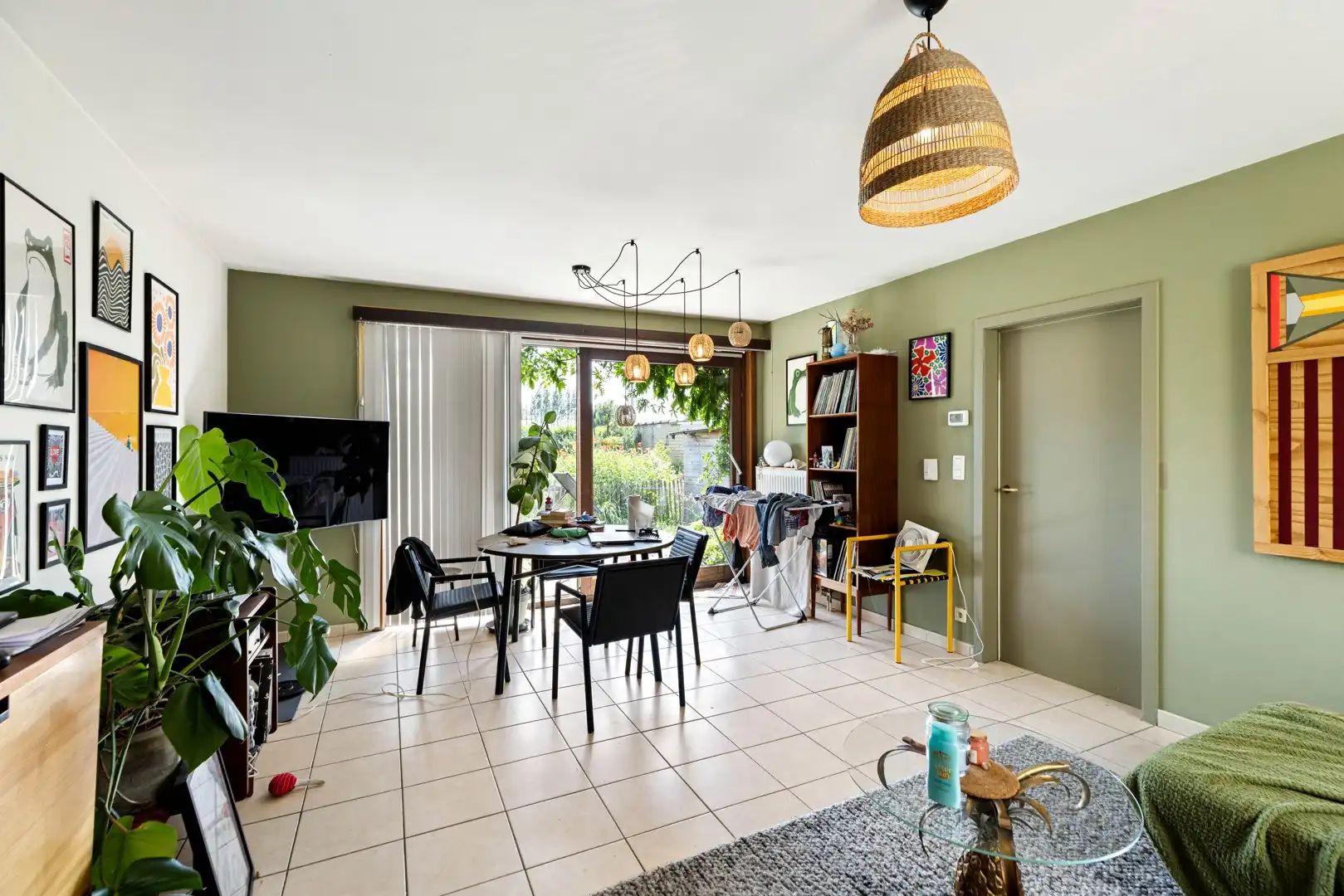 Opbrengsteigendom met 3 appartementen en 2 garages op toplocatie te Heist-aan-Zee foto 2
