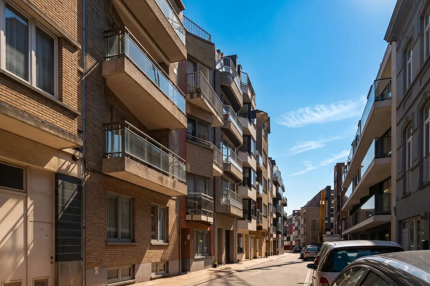 Vernieuwd en energiezuinig appartement vlakbij de Zeedijk foto 10