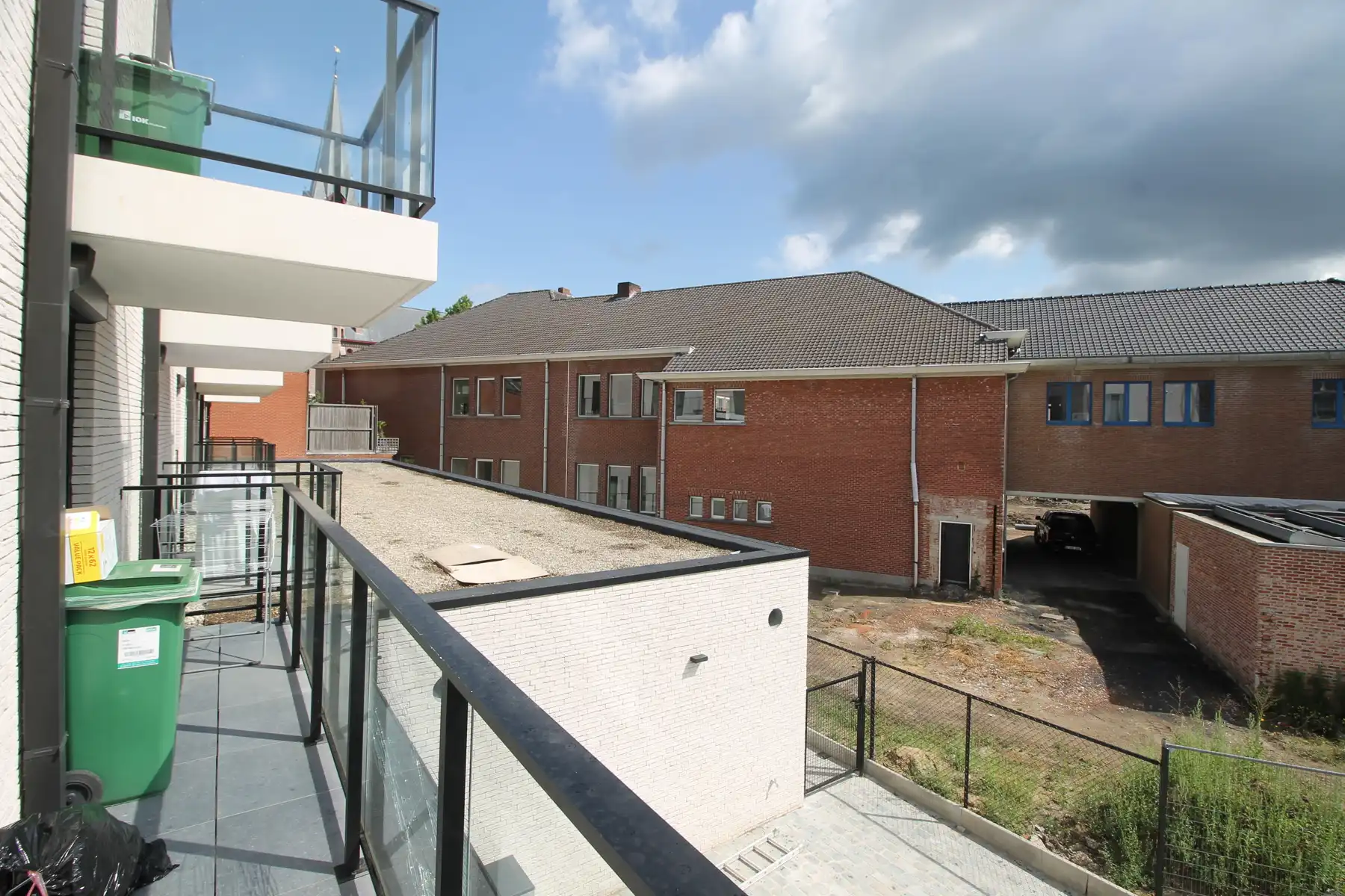 Ruim appartement van 122 m² met 2 slaapkamers, 2 terrassen, autostaanplaats en kelderberging. foto 17