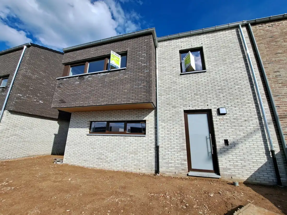 Modern ruim energiezuinig duplex appartement te Dilsen-Stokkem foto 25