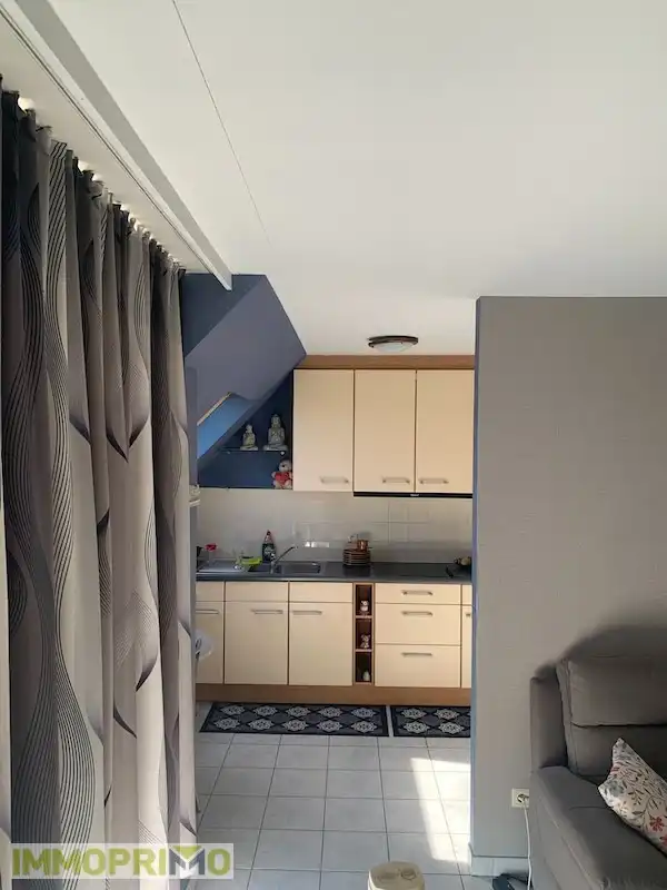 Mooi 2 slaapkamerappartement op de 2e verdieping met lift op wandelafstand van het centrum. foto 8