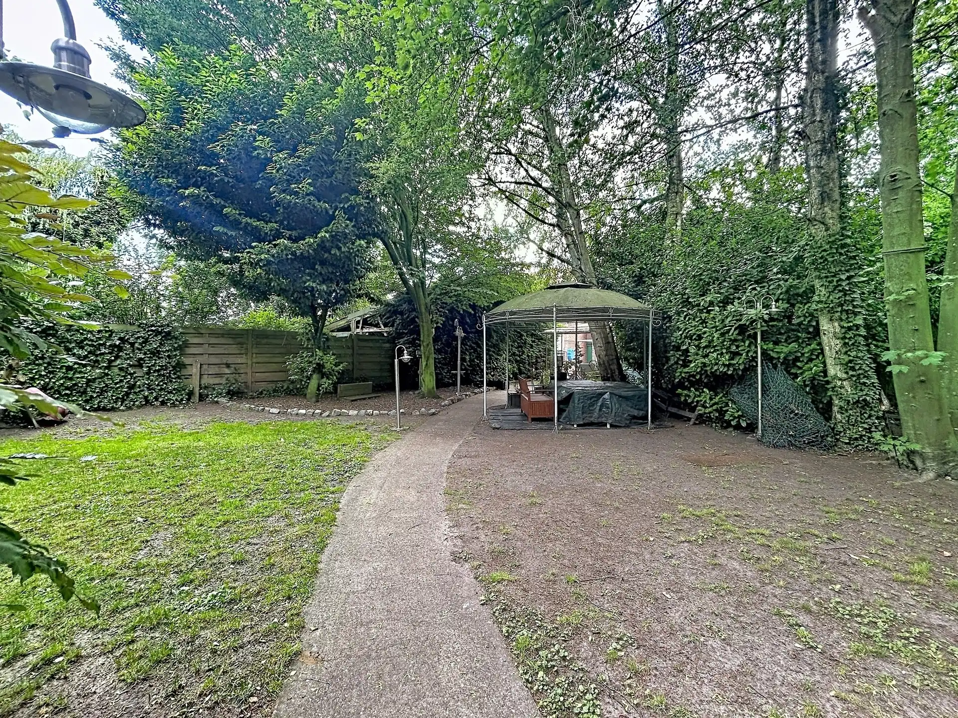 instapklare gezinswoning met 3 slaapkamers en half open karakter op perceel van 1520m² foto 18