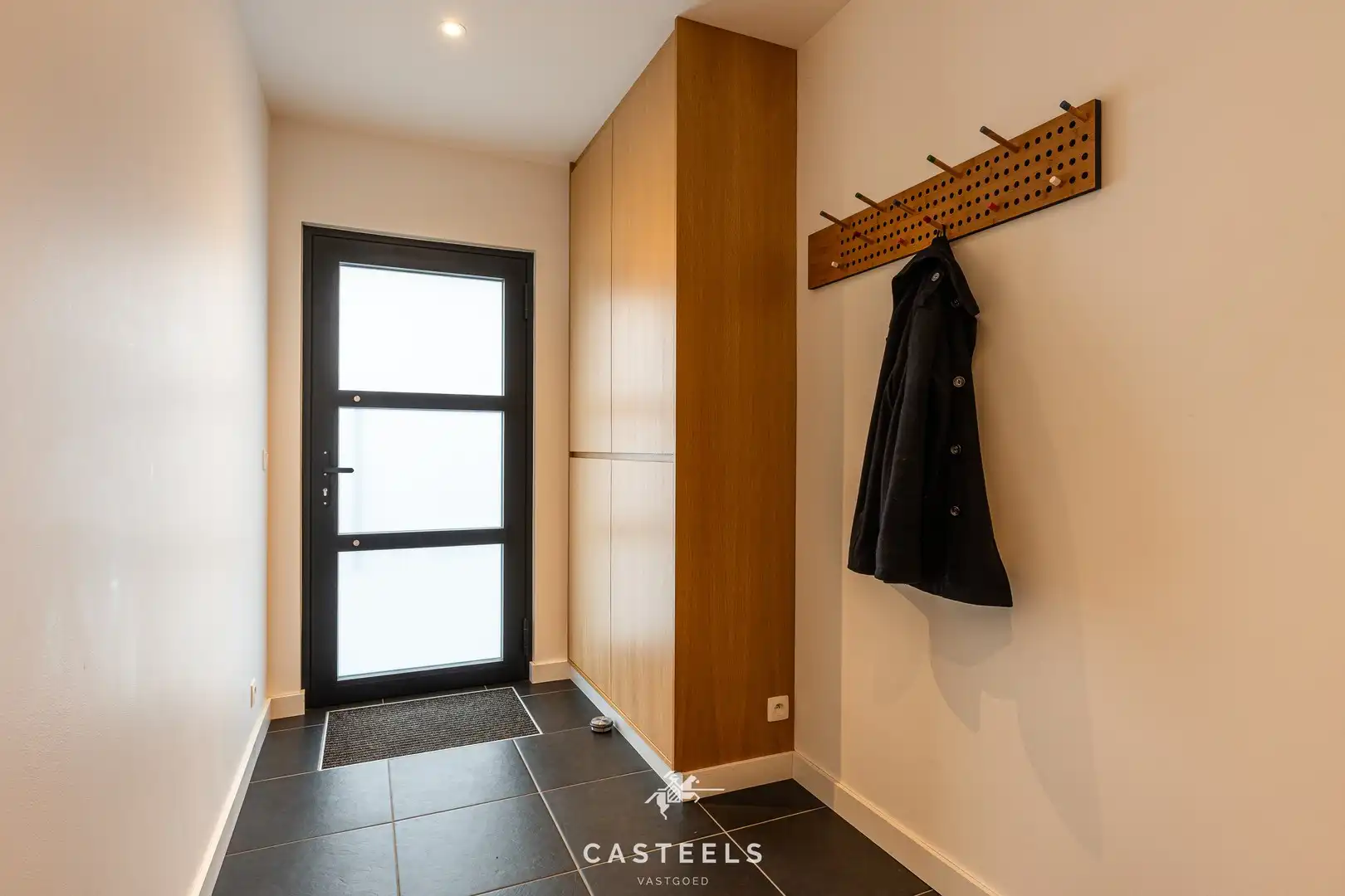 Recent gerenoveerde woning met garage in Gentbrugge foto 3