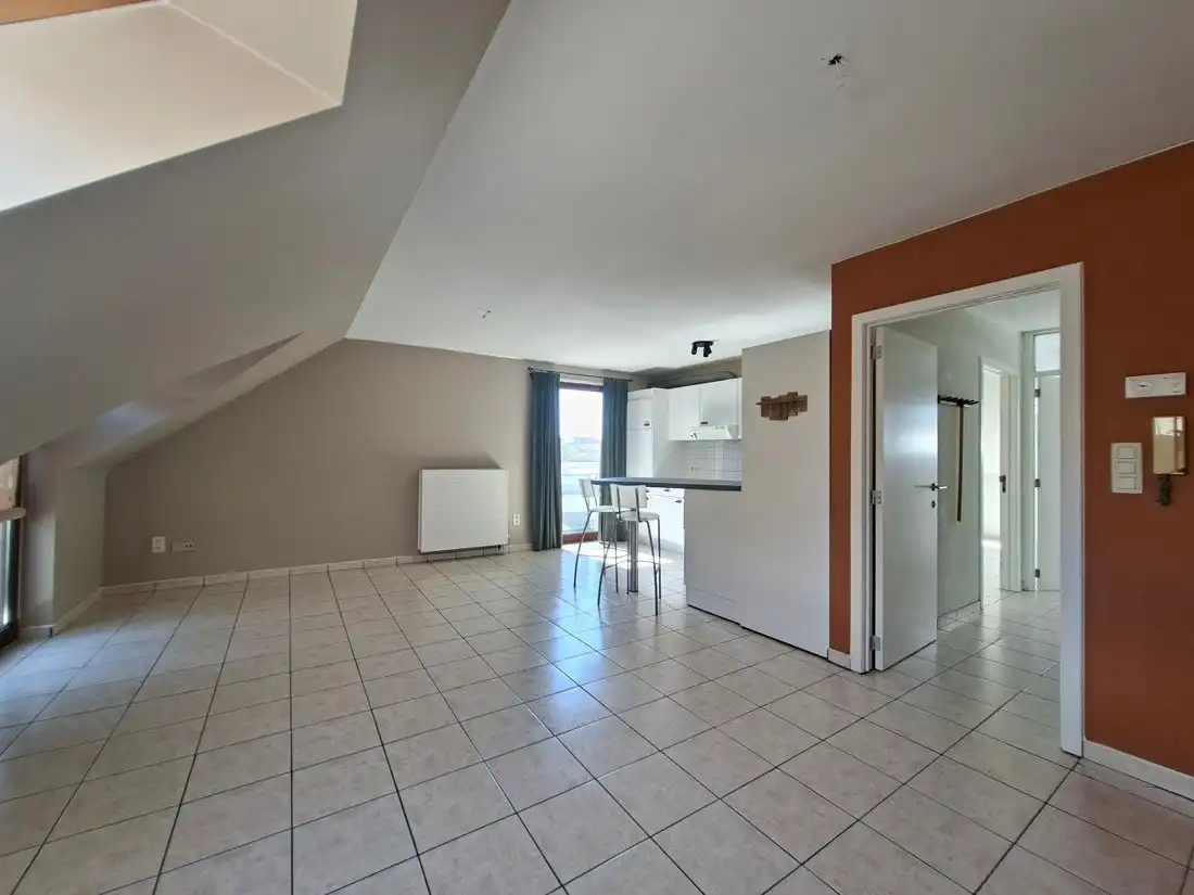Ruim eigentijds appartement te Bree foto 4