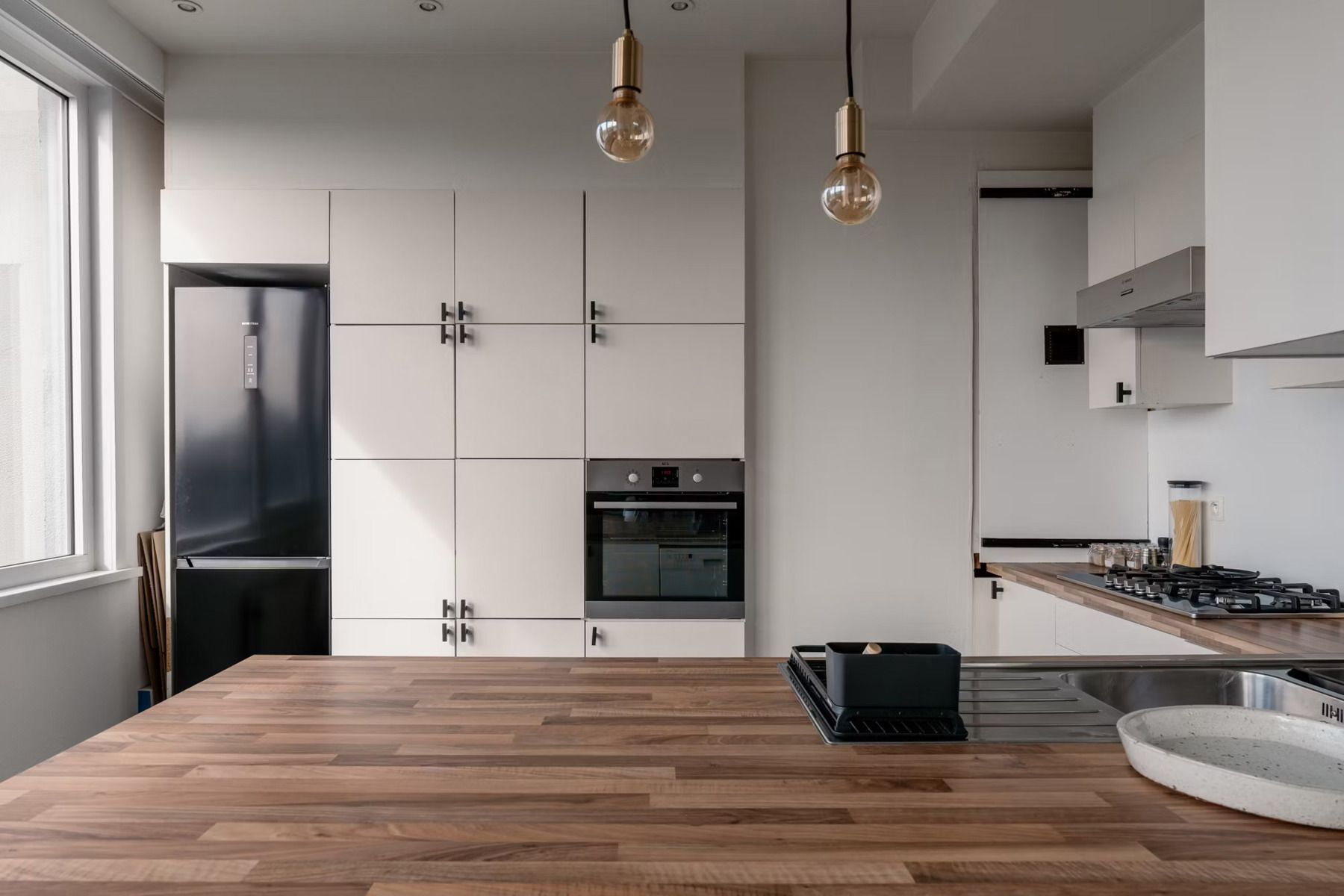 Lichtrijk appartement met karakter in de Markgravebuurt foto 5