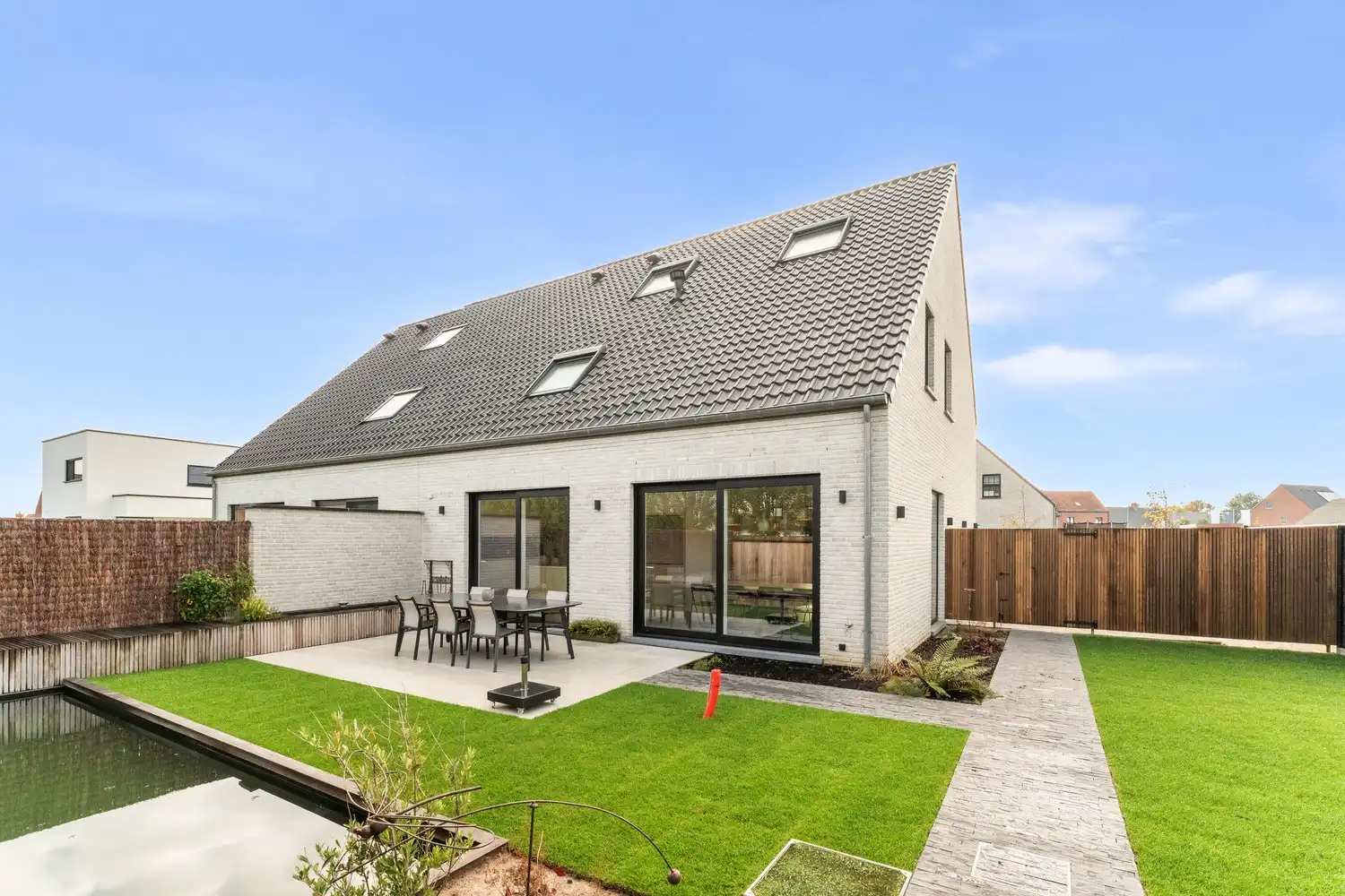 Exclusieve, recente nieuwbouwwoning met 5/6 slpks + tuin! foto 20