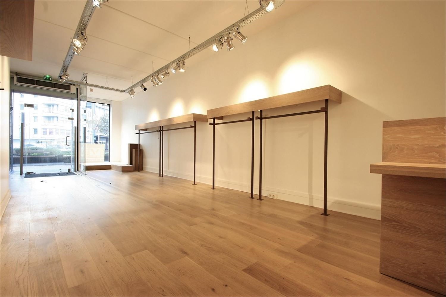 TOP GELEGEN HANDELSPAND NAAST AUSTRALIAN ICECREAM foto 8