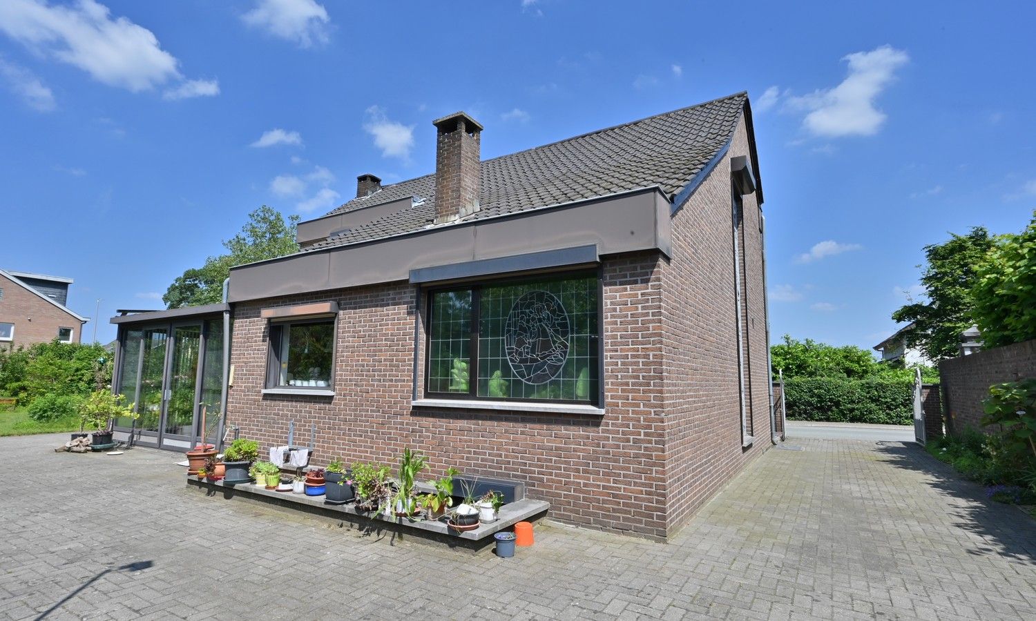 Vrijstaande, te renoveren woning met garage, gunstig en centraal gelegen te Lanaken-Neerharen foto 22