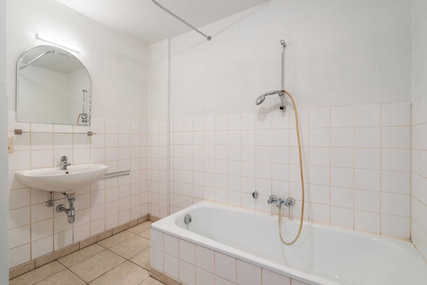 Appartement met 2 slaapkamers en terras foto 8