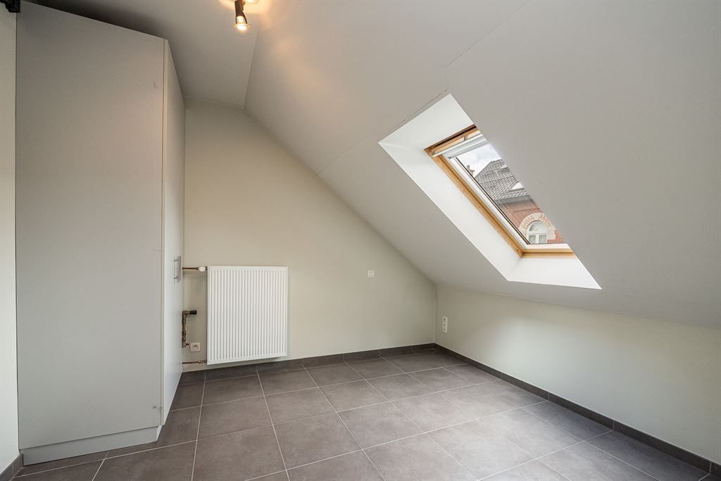 Zeer ruim duplexappartement in hartje Herent! foto 9