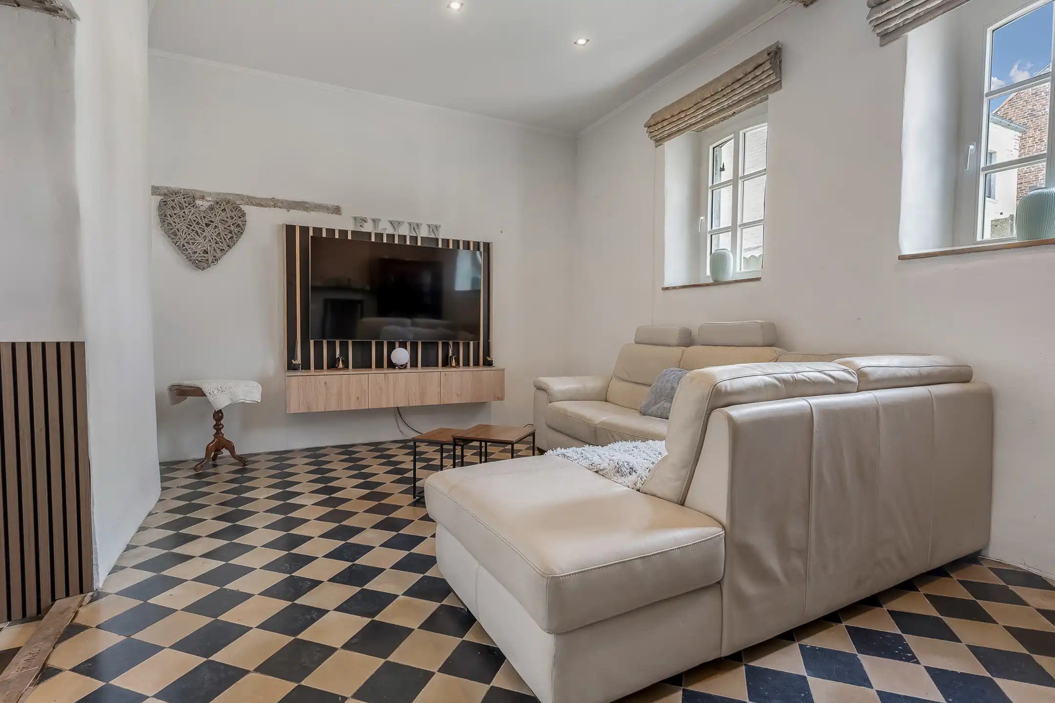 Vierkantshoeve met 3 woningen te Valmeer foto 24