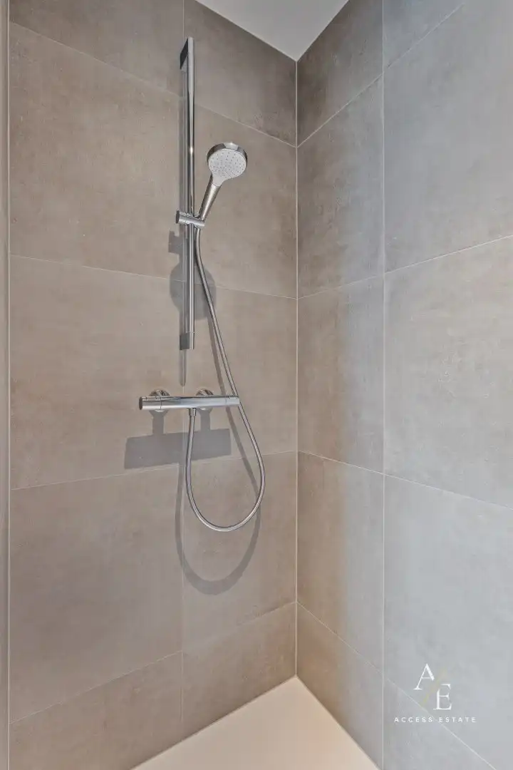 Kwalitatieve en energiezuinige halfopen nieuwbouwwoning met garage (167m²) foto 14