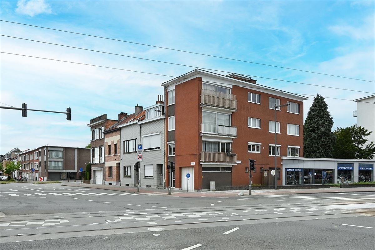 Hoekappartement met veel lichtinval en inpandige garage in Deurne foto 26