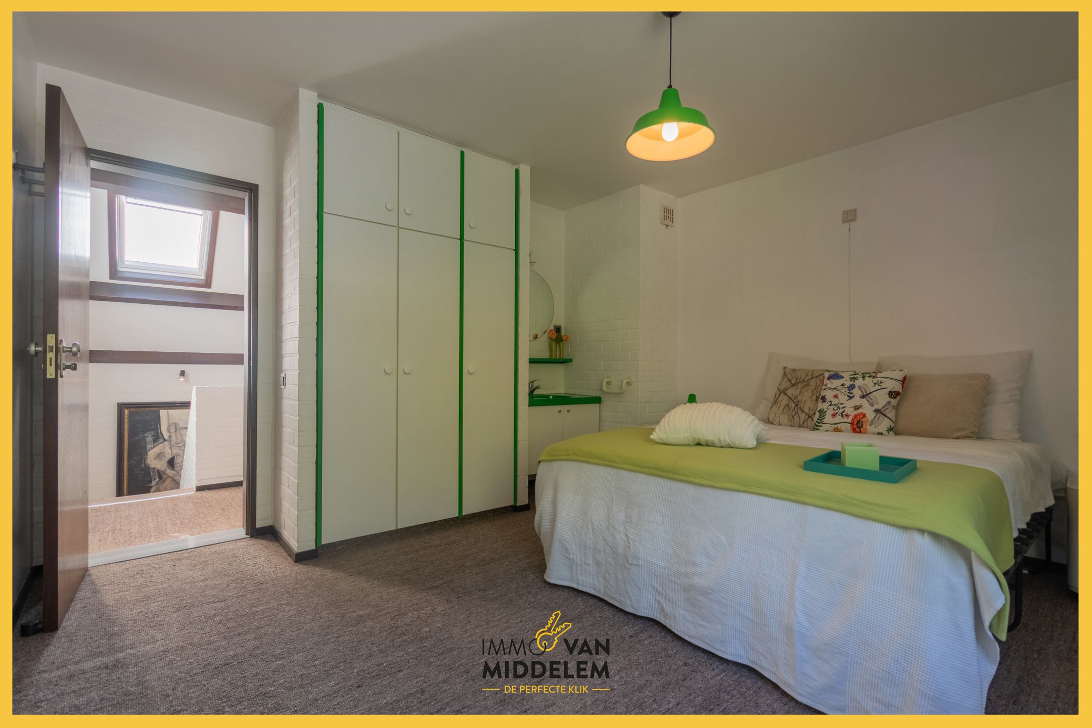 RUIME VILLA MET 4 KAMERS EN BUREAU IN EEN GROENE OMGEVING foto 14