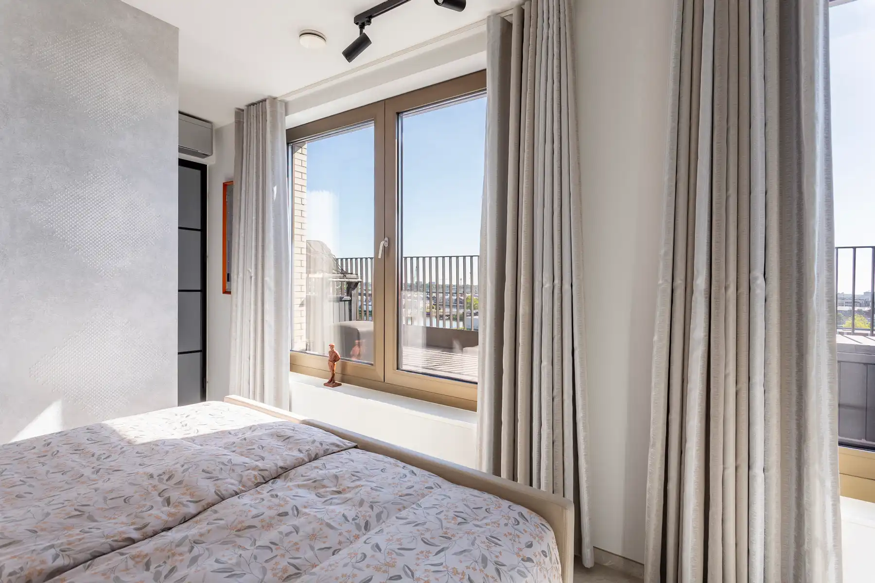Luxueuze penthouse met waterzicht en riante terrassen foto 12