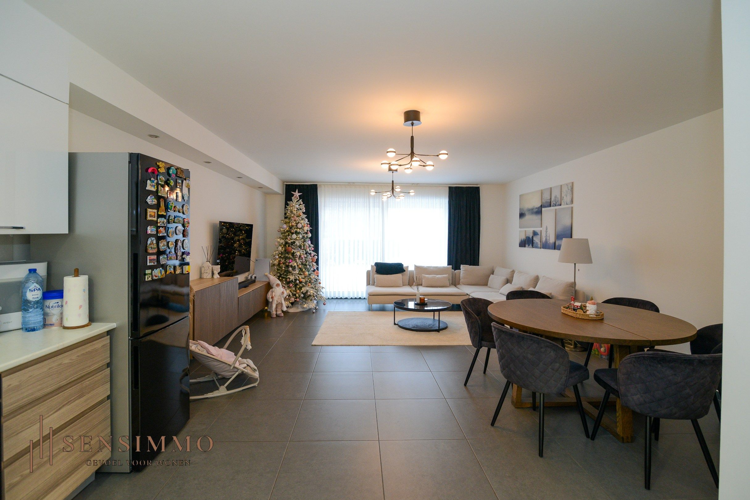 Gelijkvloers tweeslaapkamerappartement met tuin, parking en kelderberging foto 10