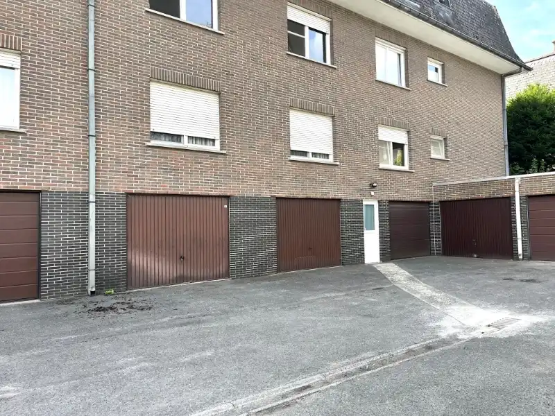 Ruim en karaktervol app. met 2 slaapkamers en garage foto 19