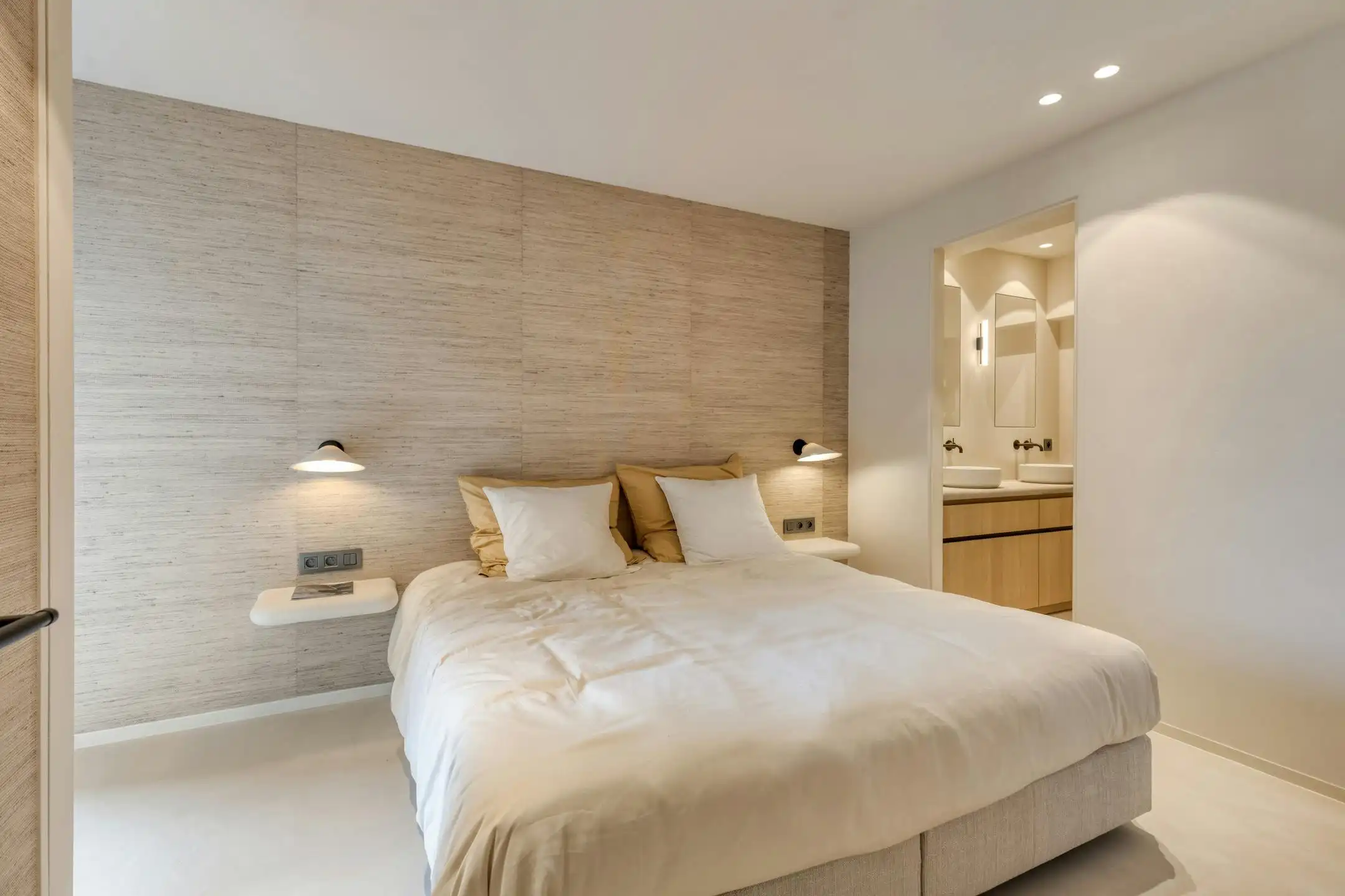 Appartement met frontaal zeezicht te koop nabij Knokke foto 10