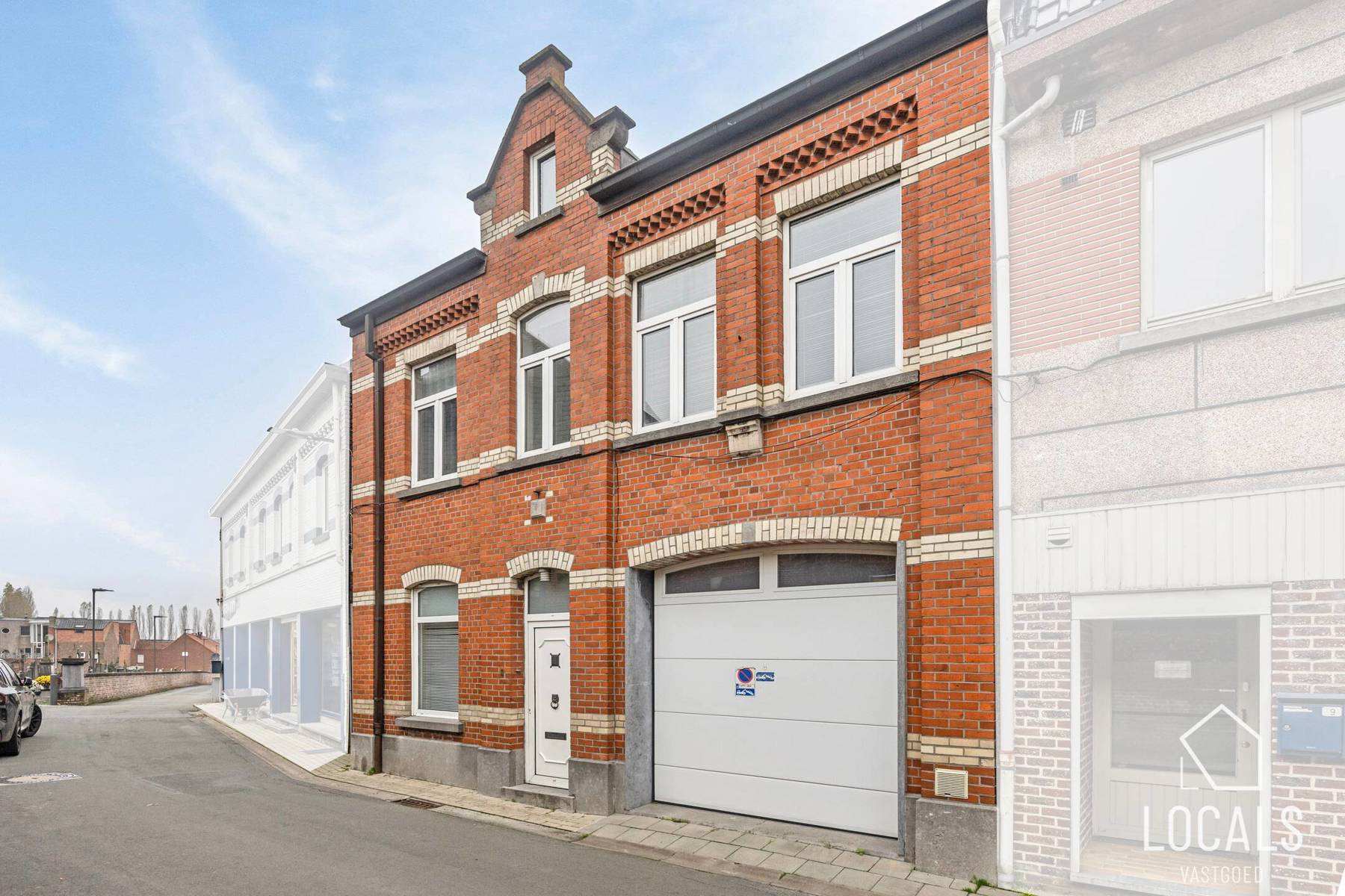 Hoofdfoto van de publicatie: Karaktervolle woning centrum Meerbeke (Ninove)