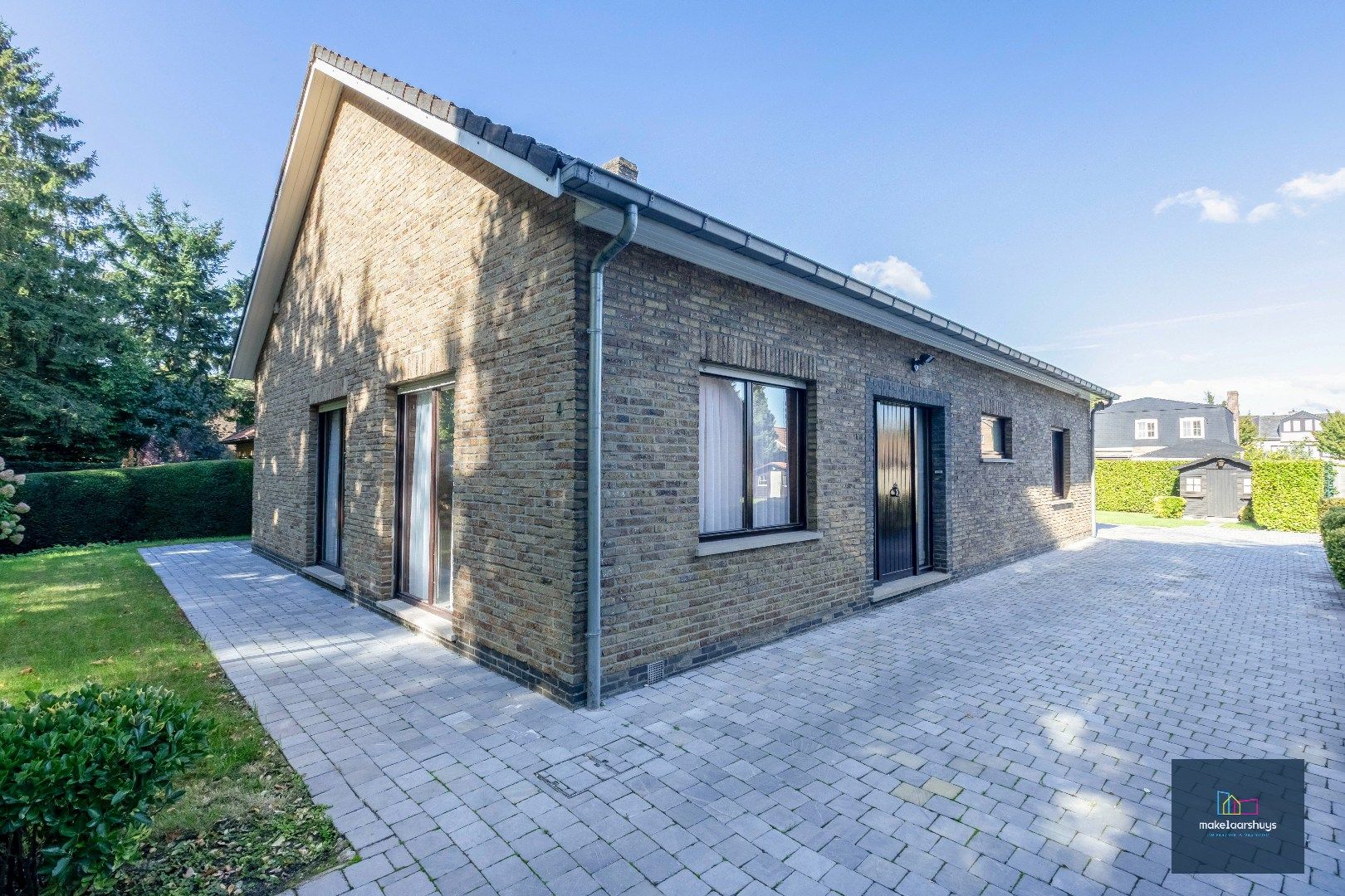 Goed onderhouden bungalow nabij centrum Mariakerke  foto 2