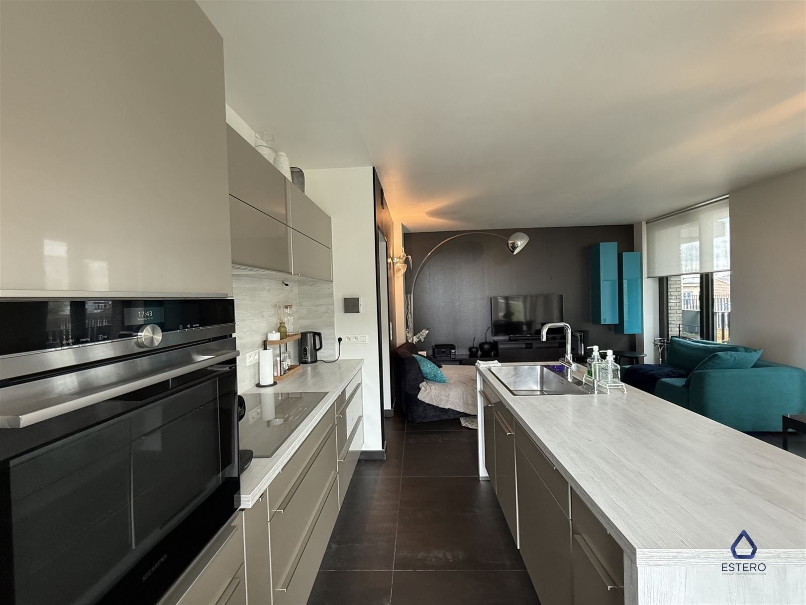 Luxueus bemeubeld 2 slk appartement in de Cadix wijk	 foto 6