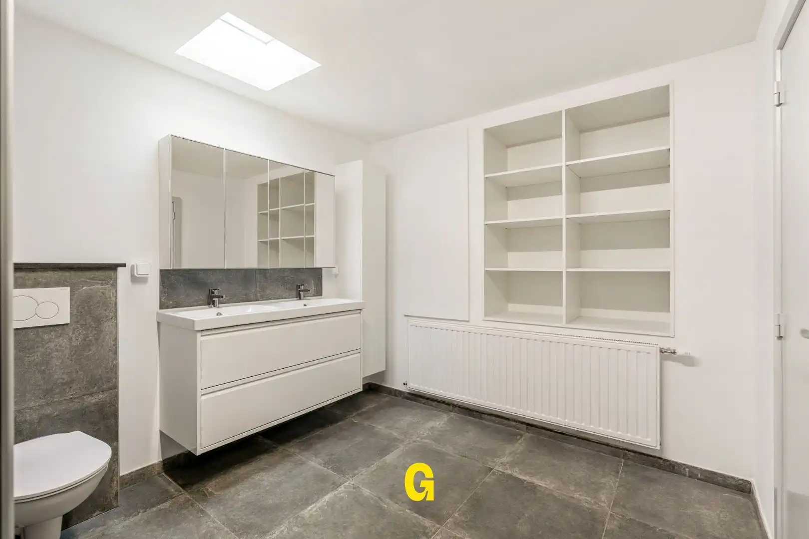 Vakkundig gerenoveerde woning met binnenkoer, tuin en bijgebouwen op 4a 62ca - EPC label B foto 19