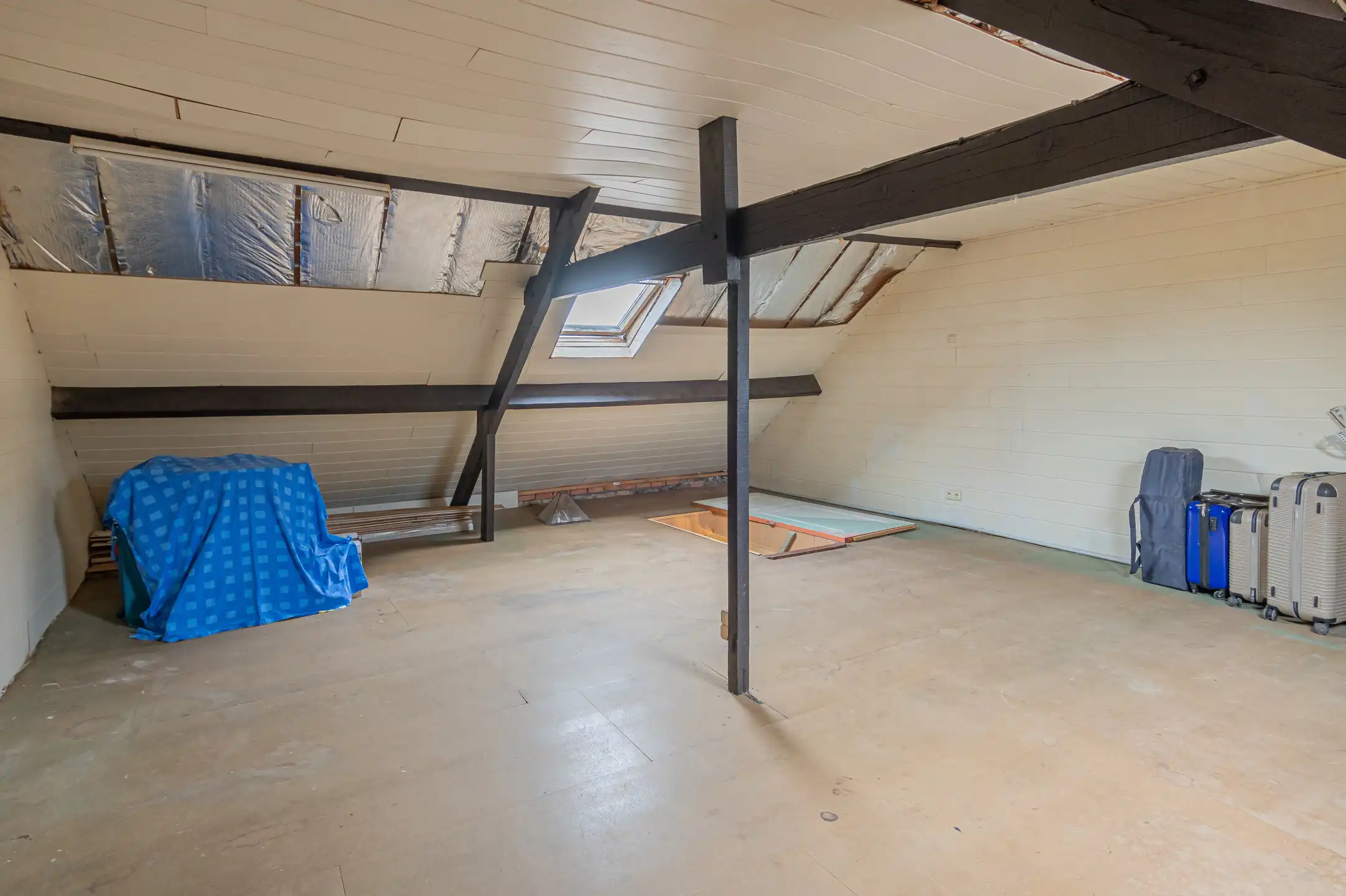 Gezellige woning op centrale locatie met dubbele garage!  foto 23