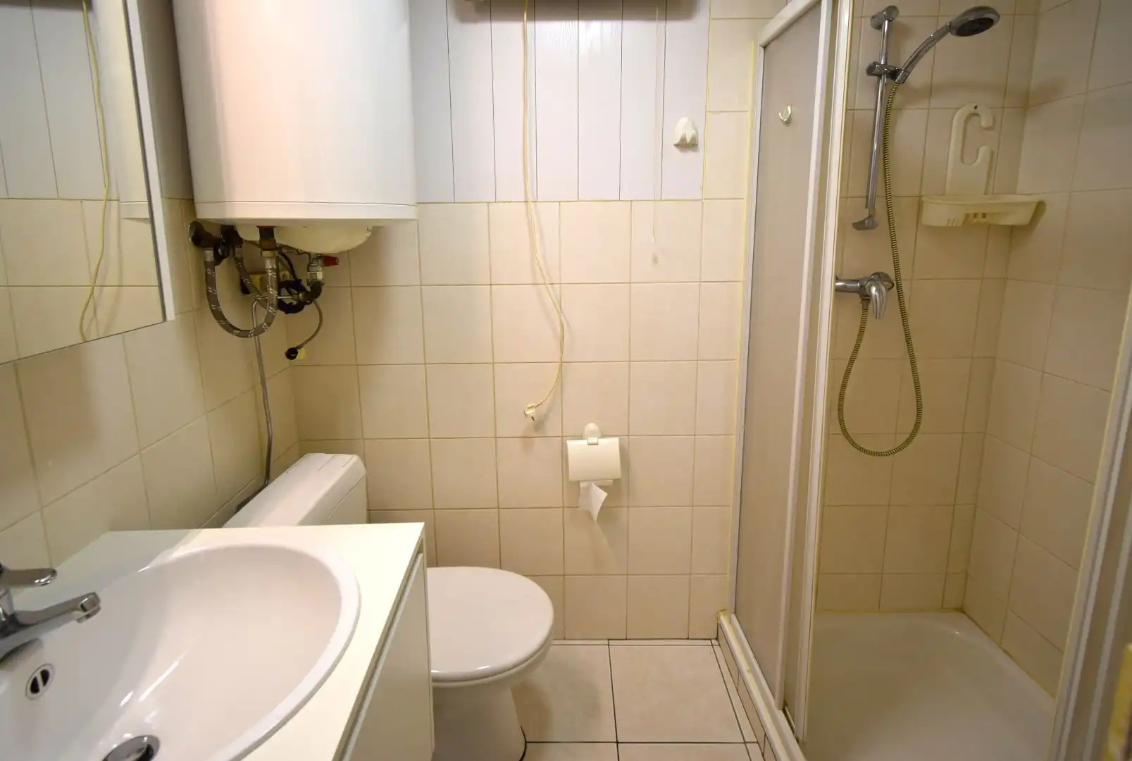 GERENOVEERDE INSTAPKLARE KNUSSE RIJWONING foto 7