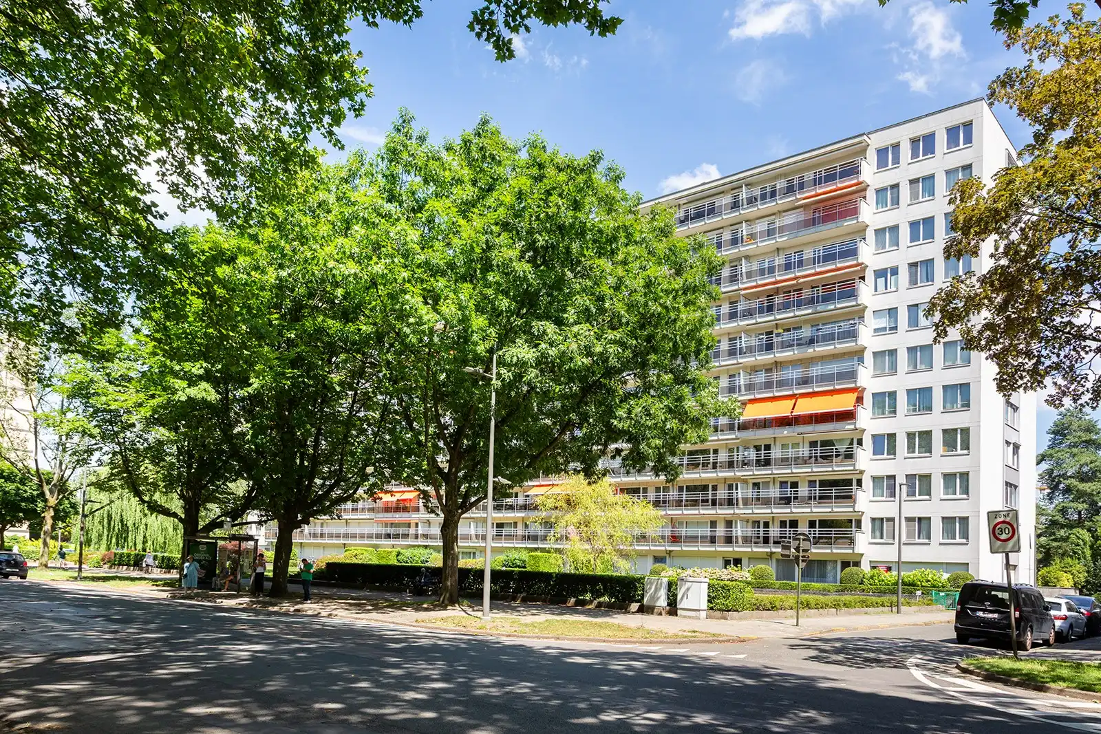 Ruim appartement met 4 slaapkamers, 2 badkamers en terras foto 27