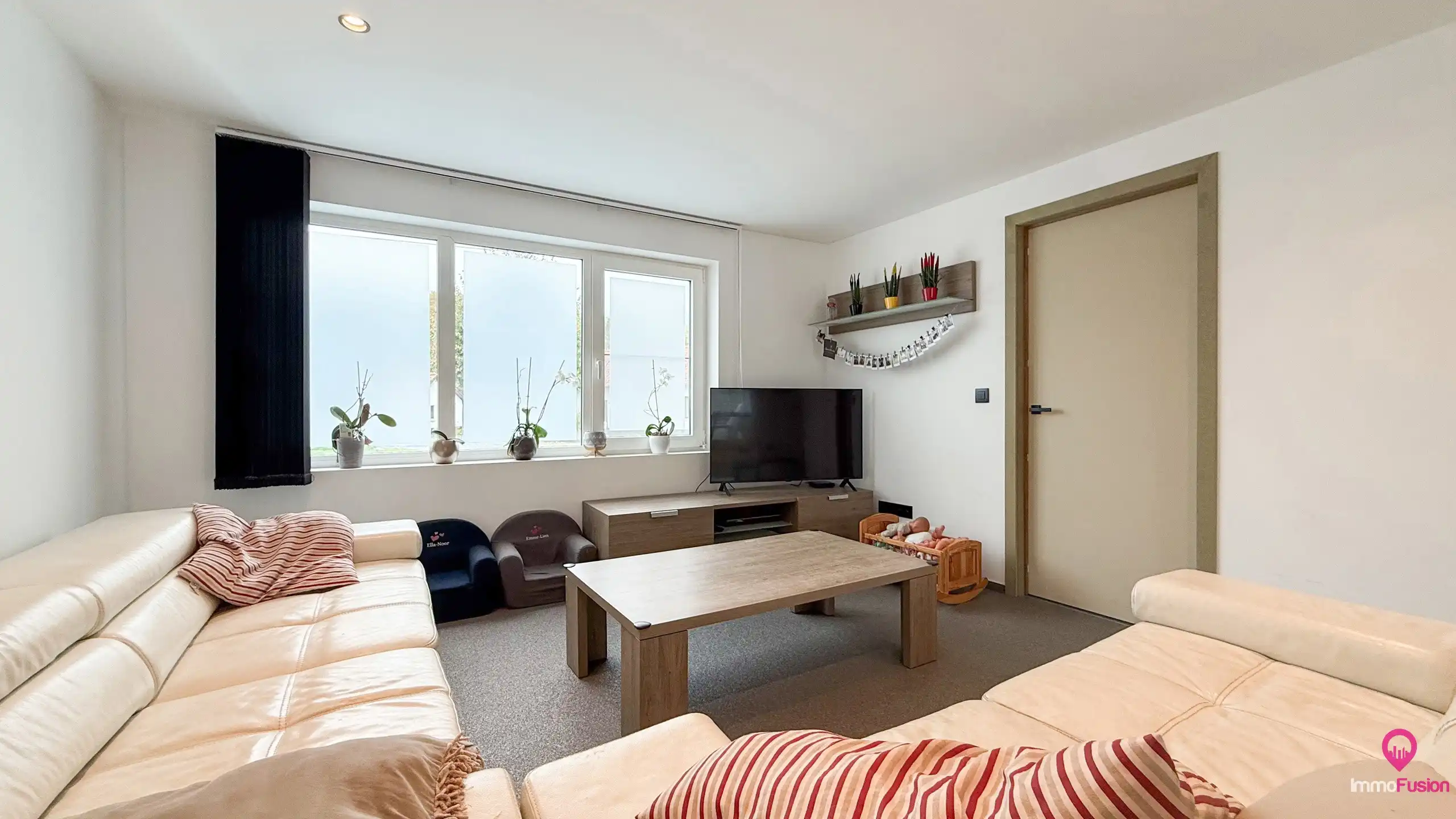 Gerenoveerde woning met veel ruimte en 6 slaapkamers! foto 5