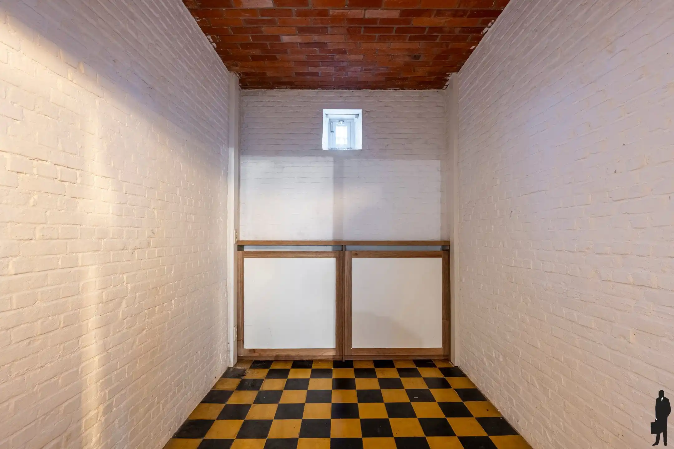 Kantoor/handelsruimte in het hartje van Hoogstraten foto 7