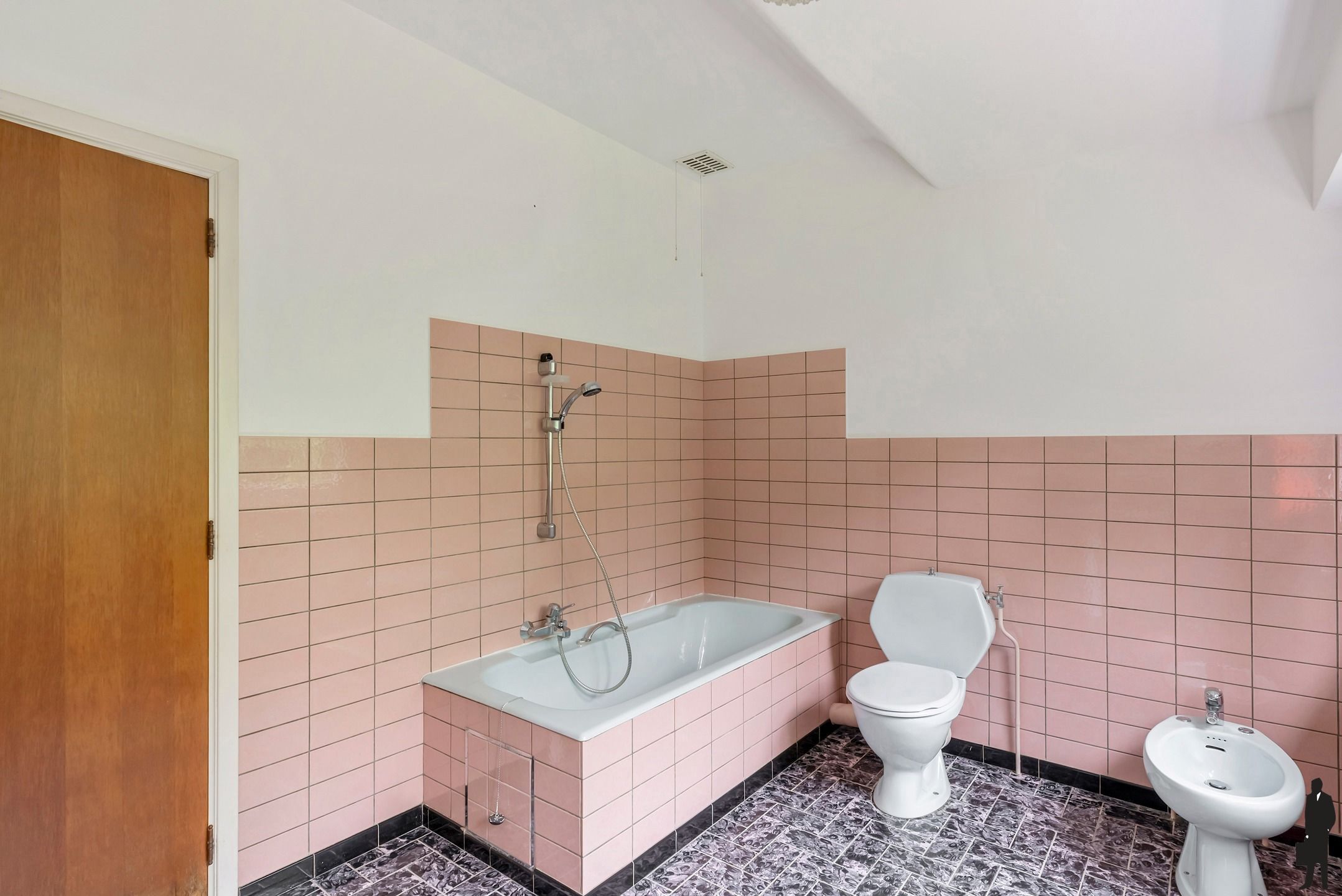 Tijdloze villa op een royaal perceel van 1.518 m² foto 17