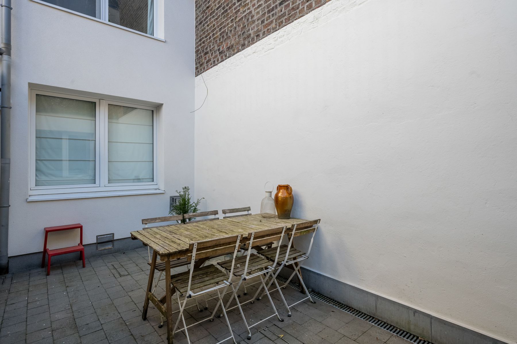 Charmante studio met terras - ideaal voor studerende kinderen foto 6