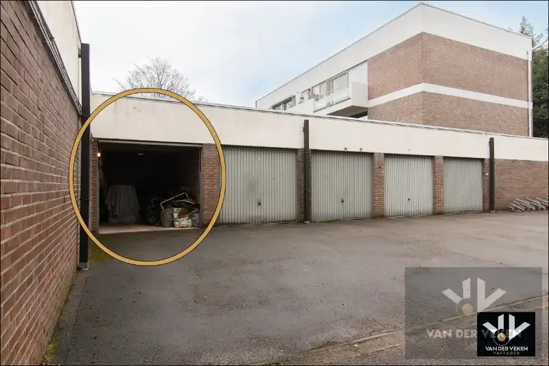 APPARTEMENT MET 3 SLPK - 102 m2 + terras - INCLUSIEF GARAGEBOX foto 14