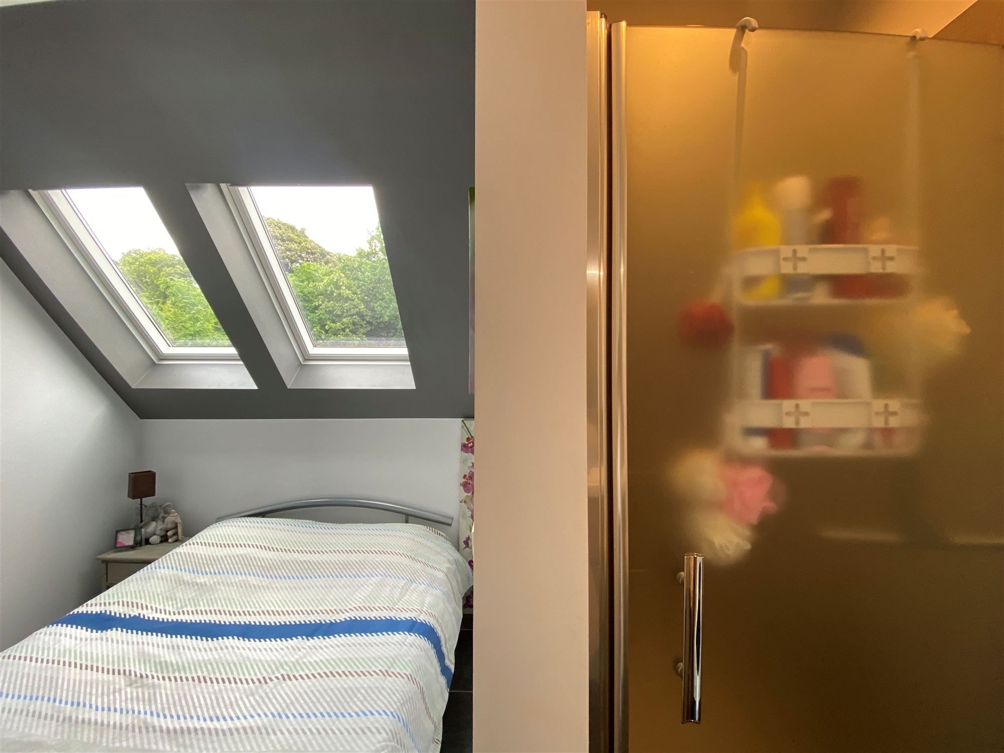 Energiezuinig 1-slpk appartement met garage en uniek zicht op groen in hartje Evergem foto 11