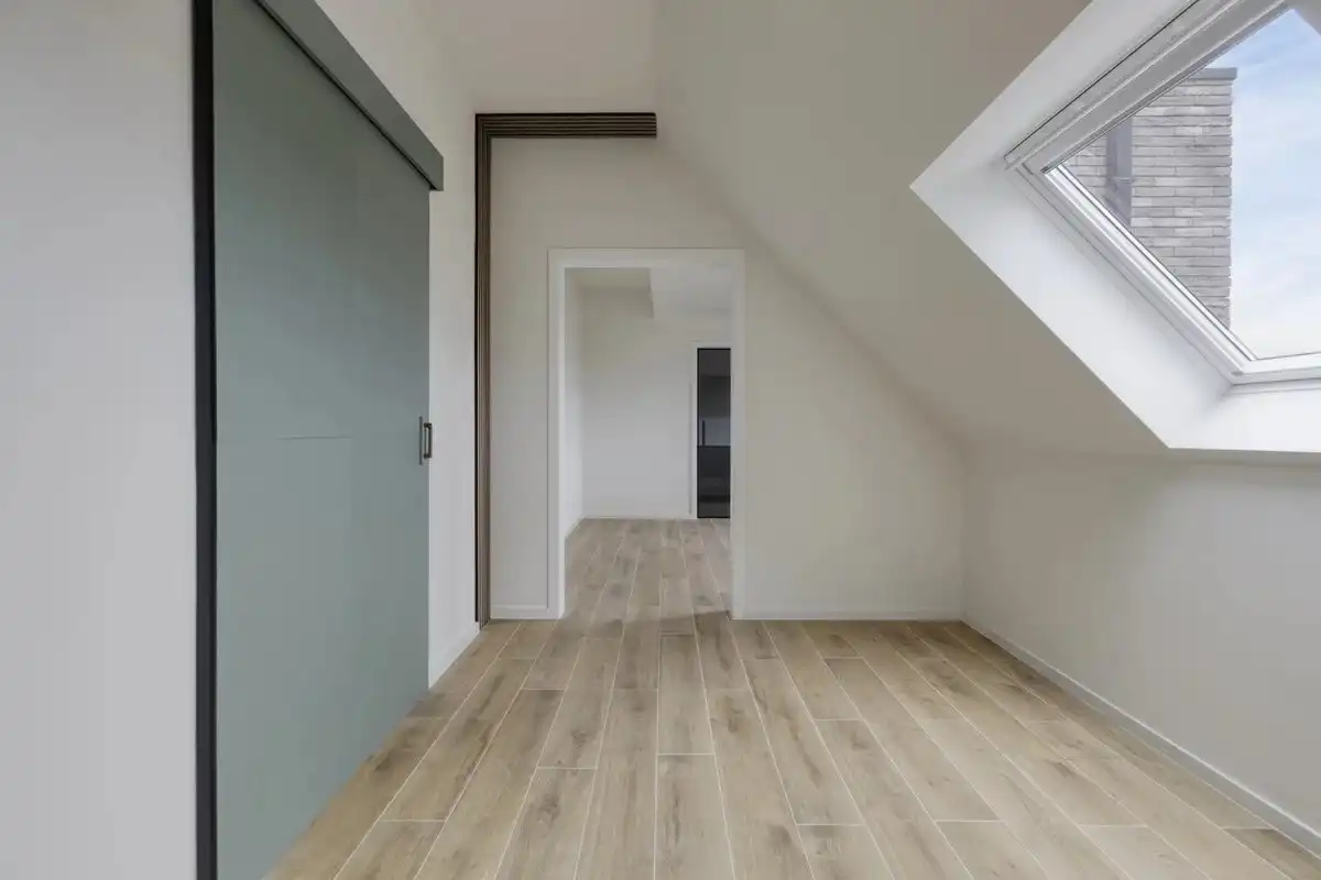 EXCLUSIEF EN KWALITATIEF NIEUWBOUWAPPARTEMENT VAN 163 M² MET 3 SLPK'S, 2 BADK'S EN RIANTE TERRASSEN IN MUNSTERBILZEN foto 20