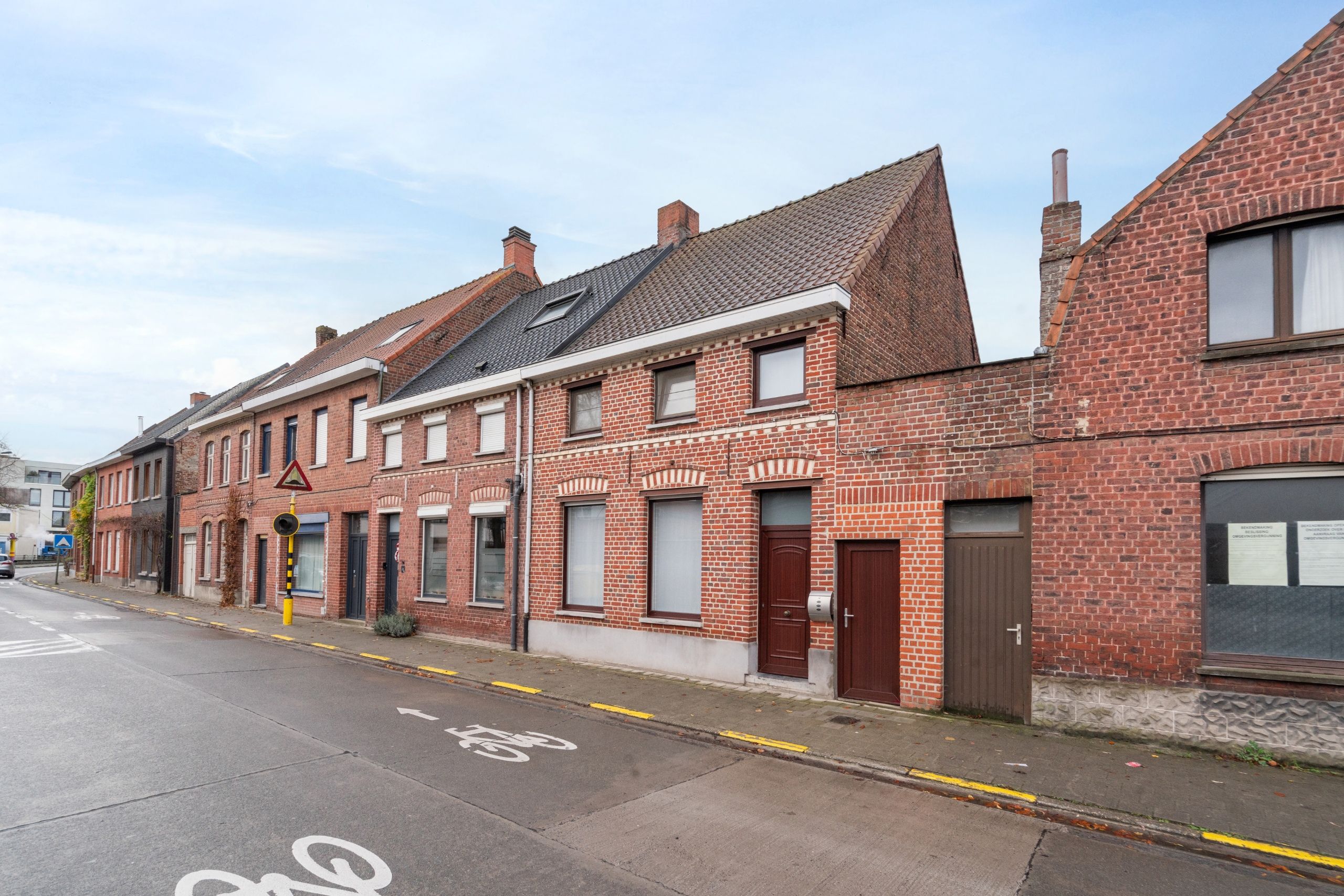 Ruime woning met potentieel in het centrum van Deerlijk foto 17