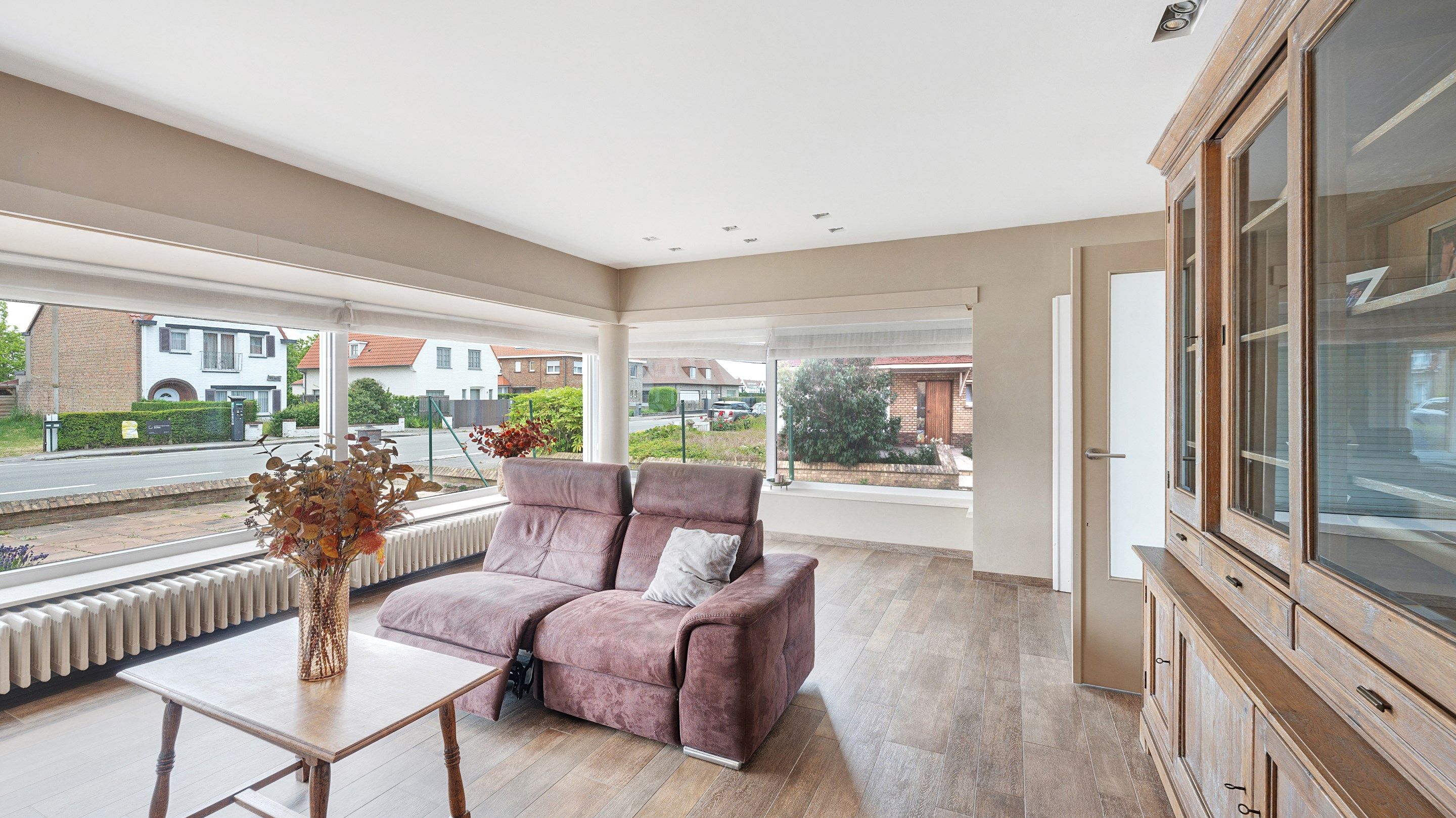 Stevige halfopen bebouwing met dubbele garage te Knokke  foto 6