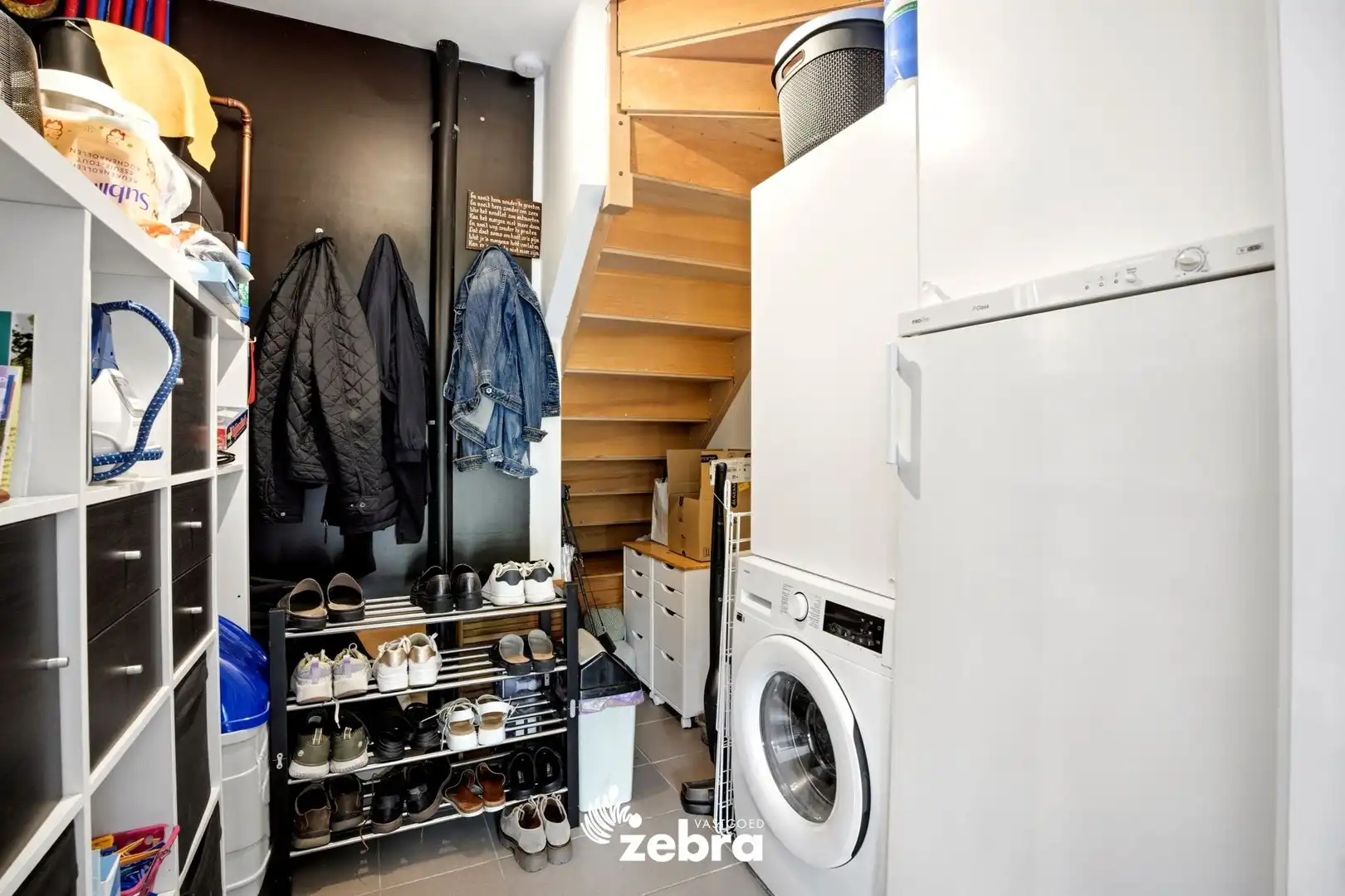 Rustig gelegen halfopen bebouwing met garage te Rumbeke! foto 12